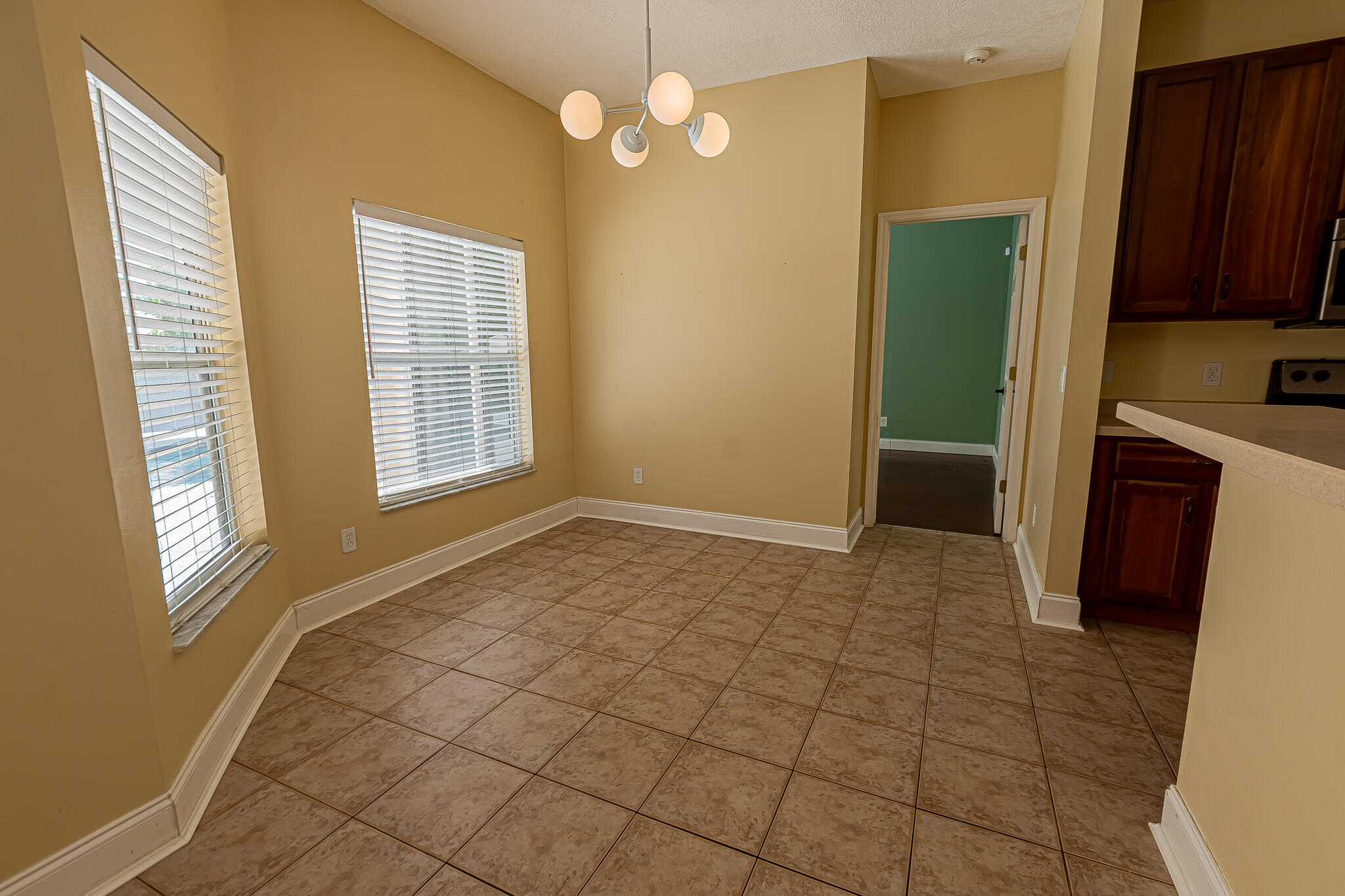 4249 Sw Kazan Street Property Photo 10