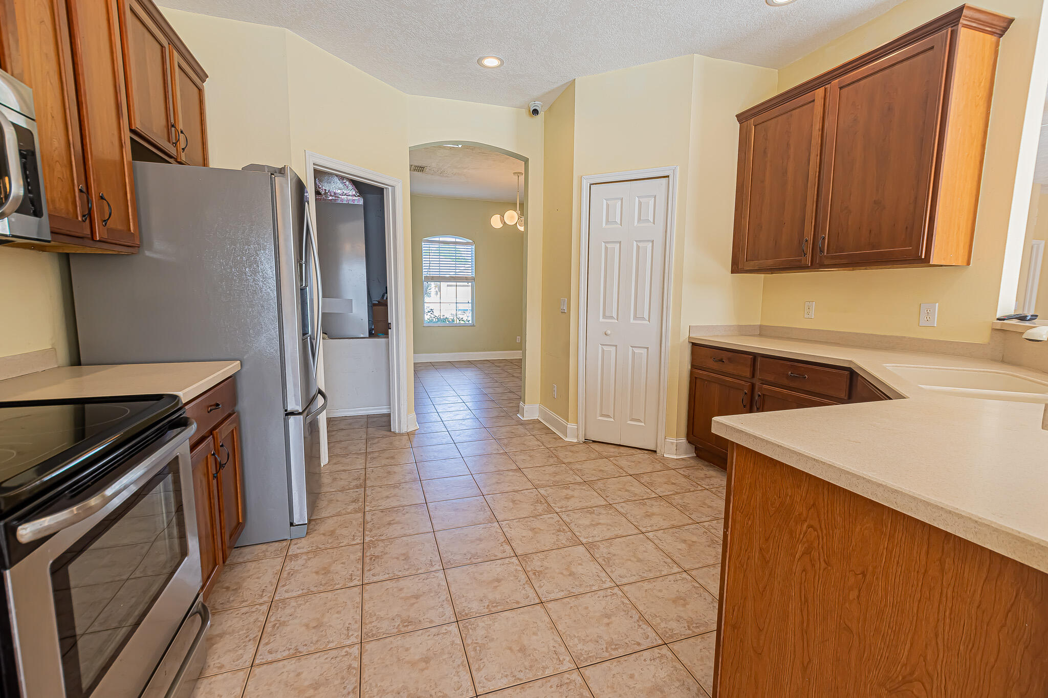 4249 Sw Kazan Street Property Photo 11