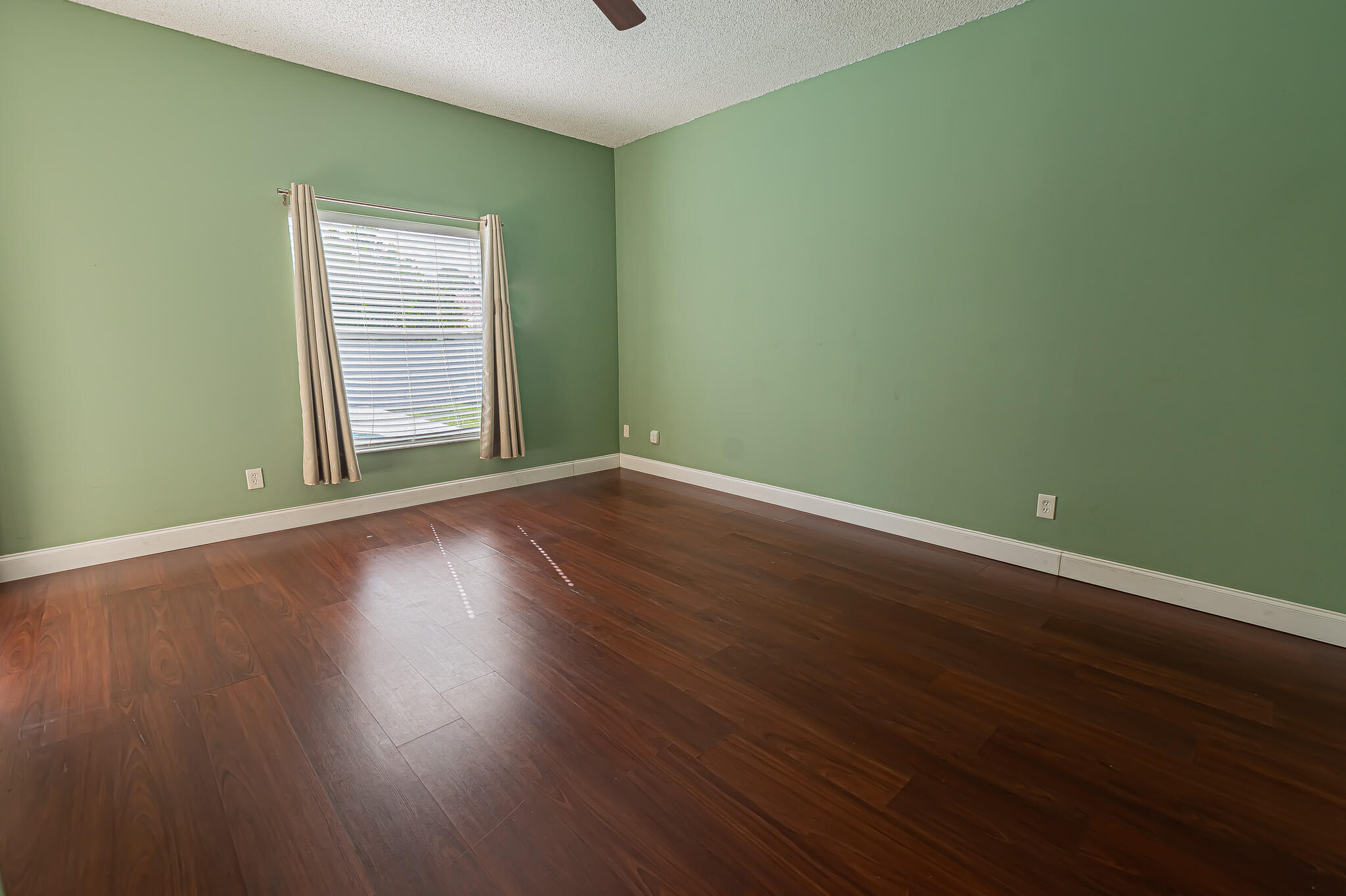 4249 Sw Kazan Street Property Photo 14