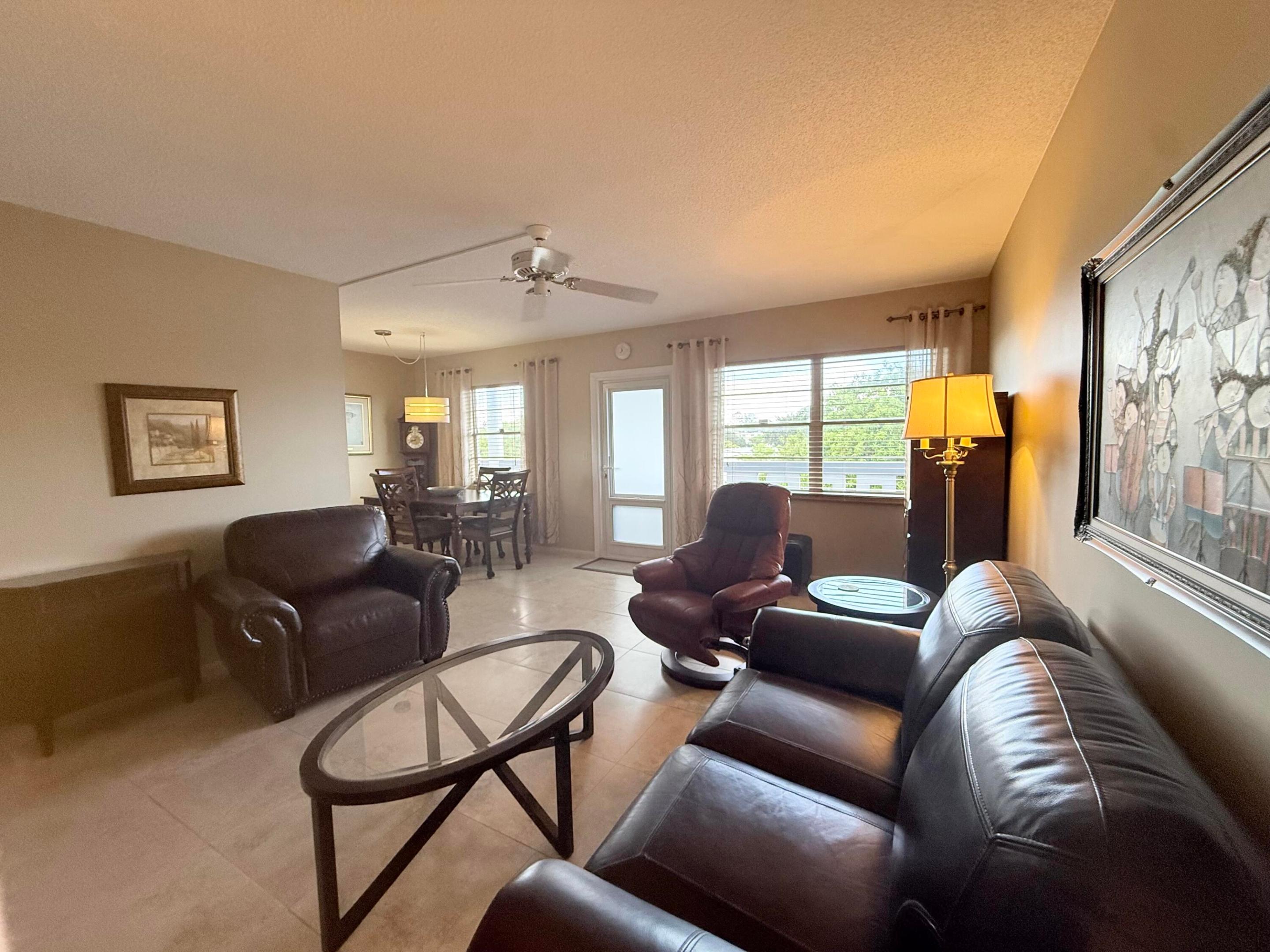 4015 Islewood D Property Photo 15