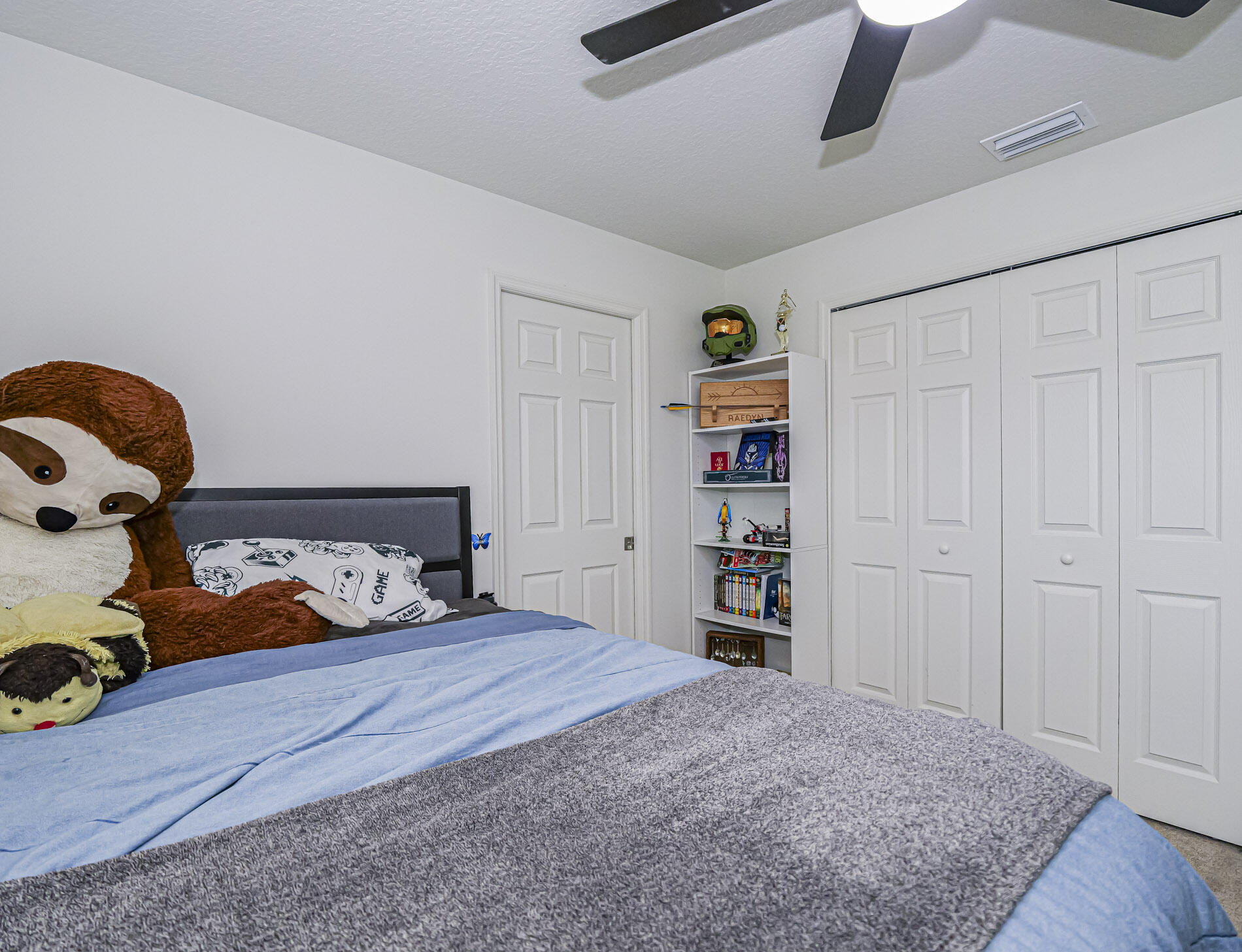 80 52nd Square Property Photo 36