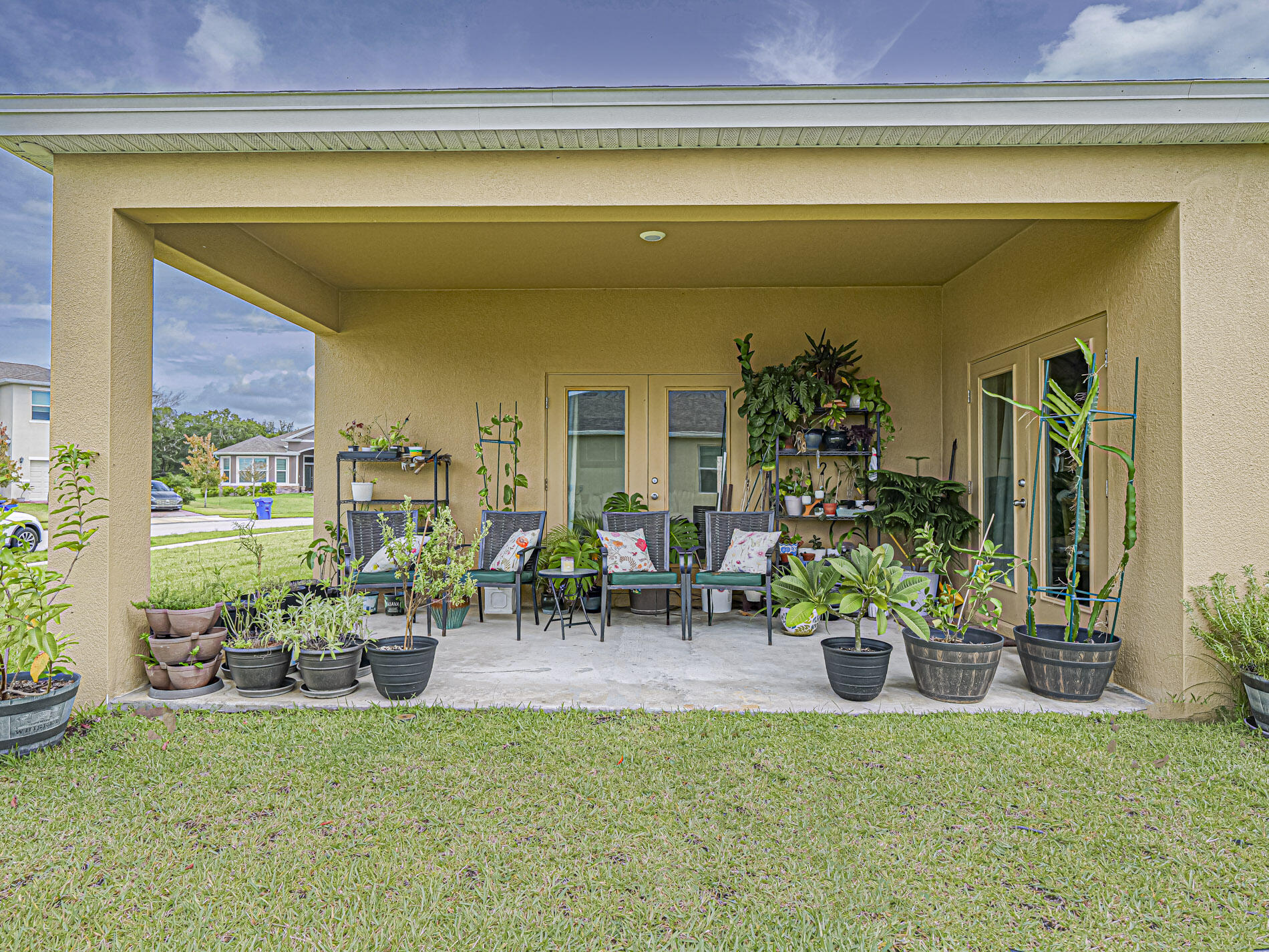 80 52nd Square Property Photo 42