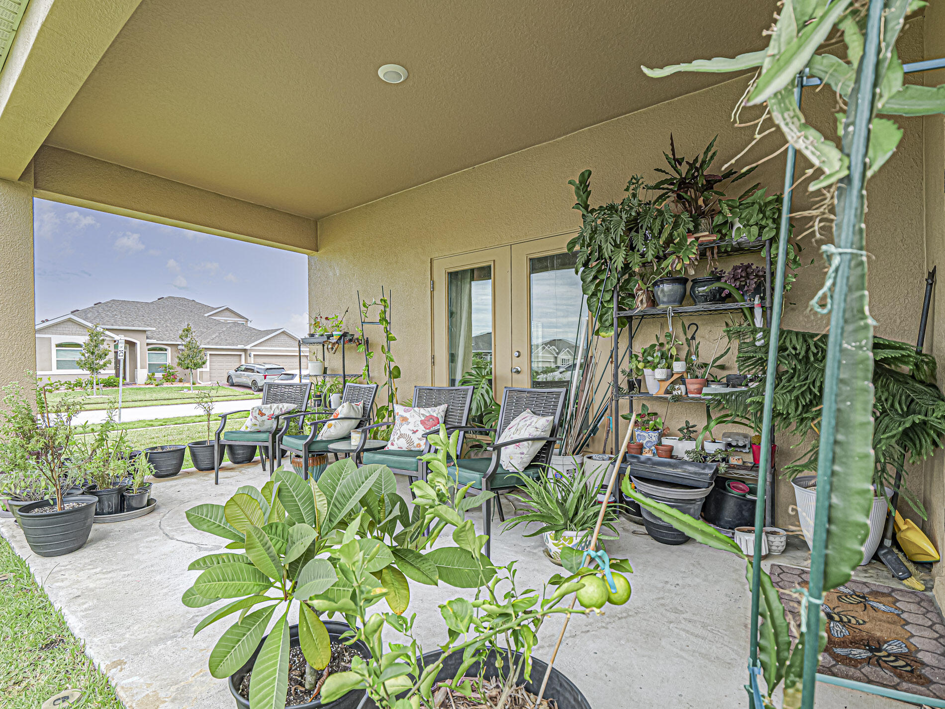 80 52nd Square Property Photo 54