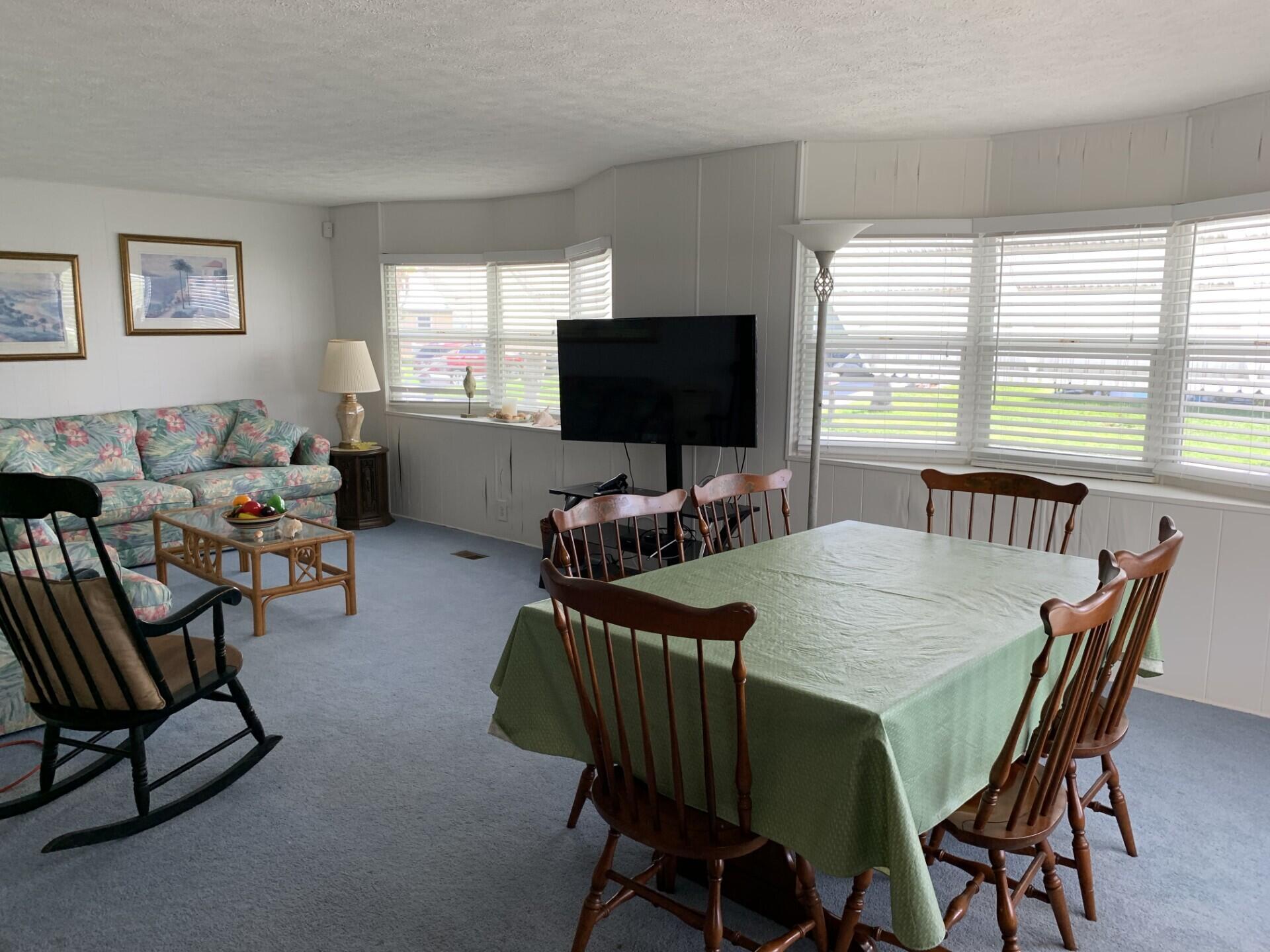 3 Oro Grande Way Property Photo 2