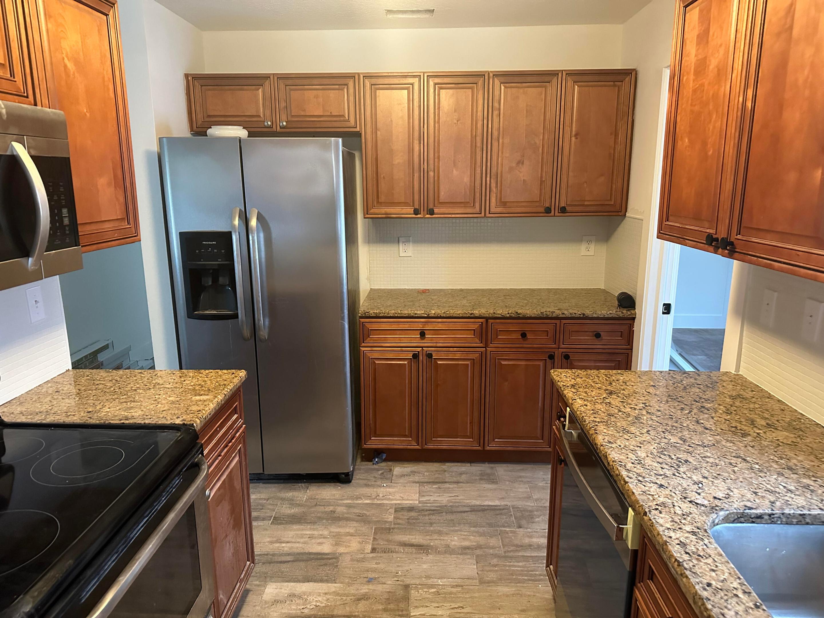 1111 Douglass Avenue Property Photo 9