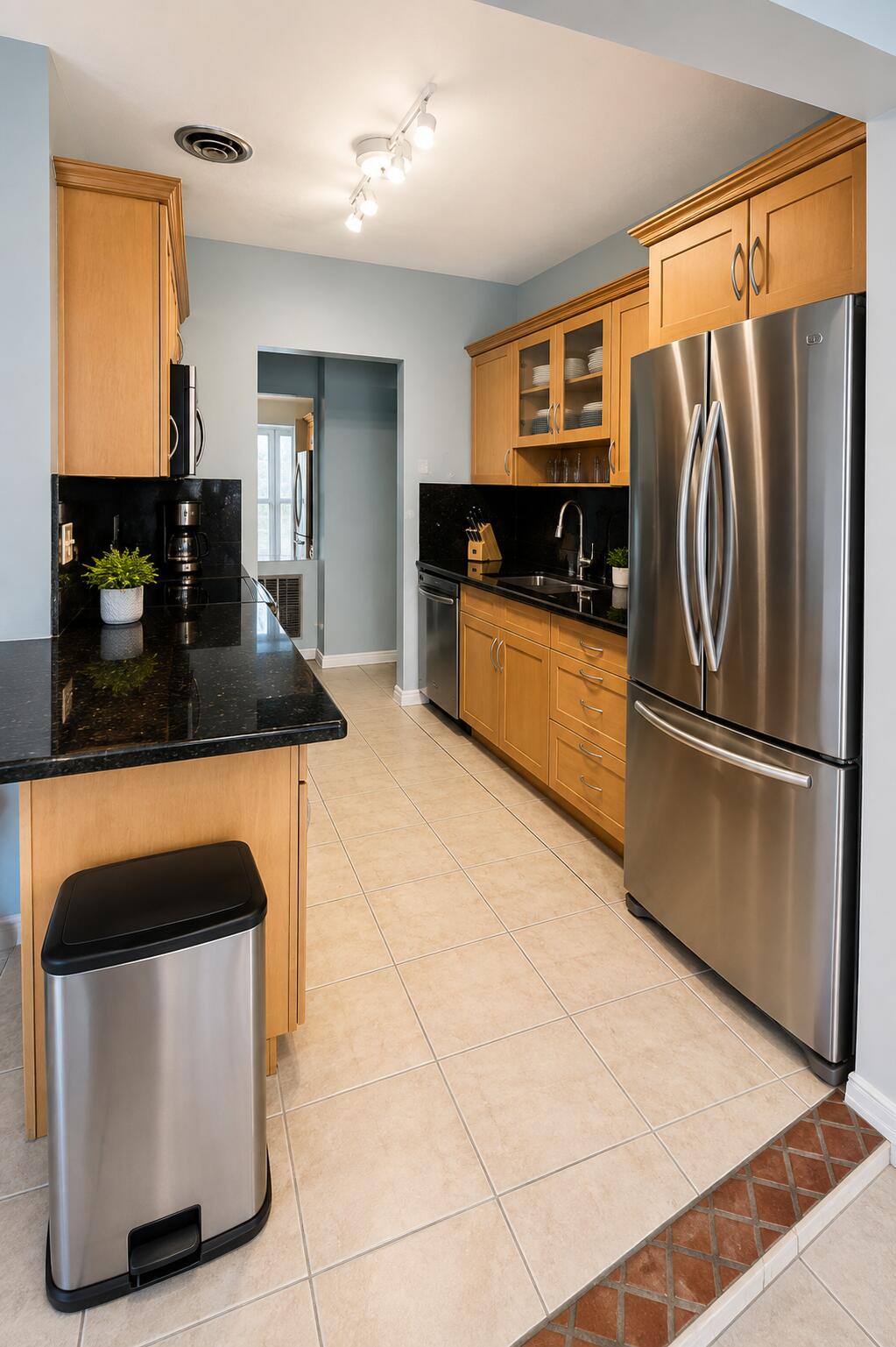 2041 Sw 23rd Avenue Property Photo 16