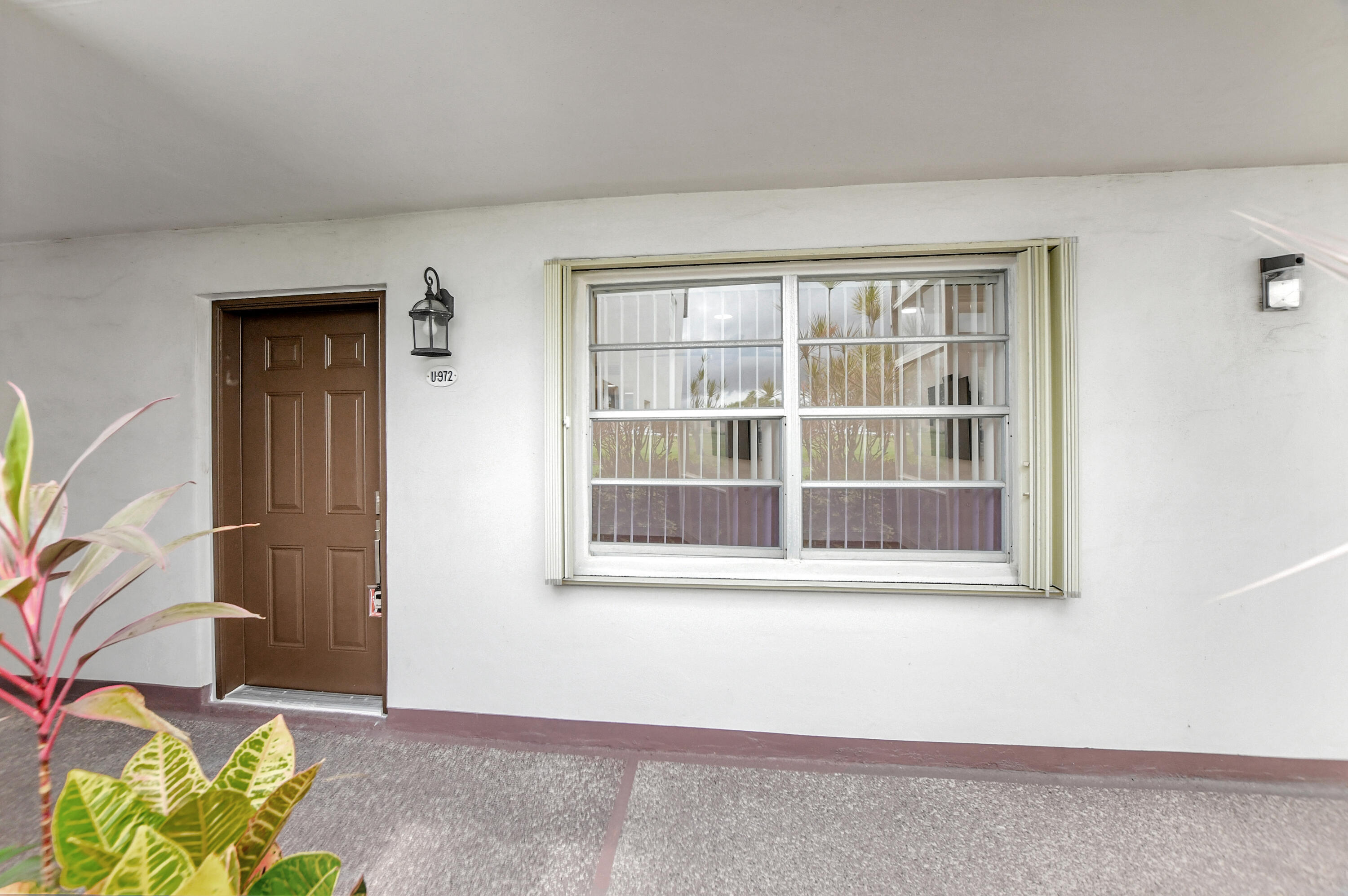 972 Normandy U Property Photo 5