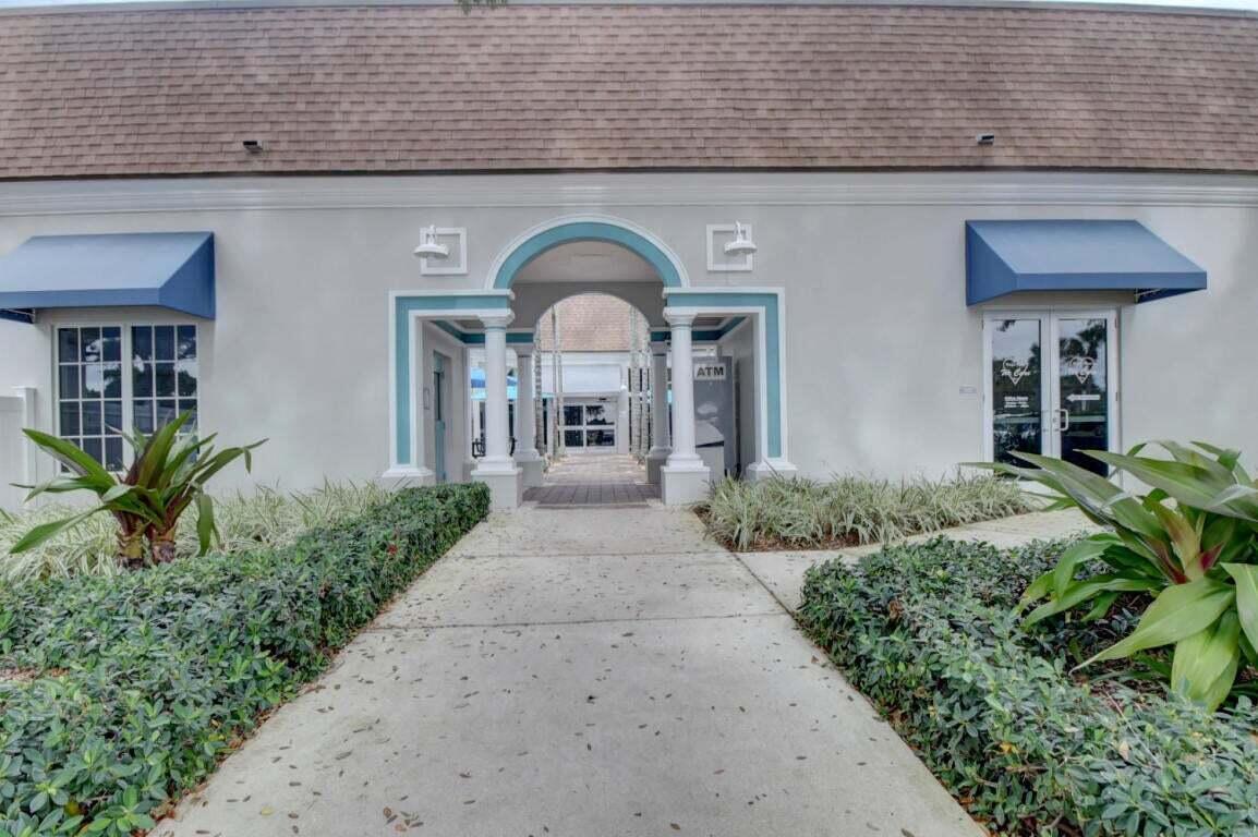 972 Normandy U Property Photo 61