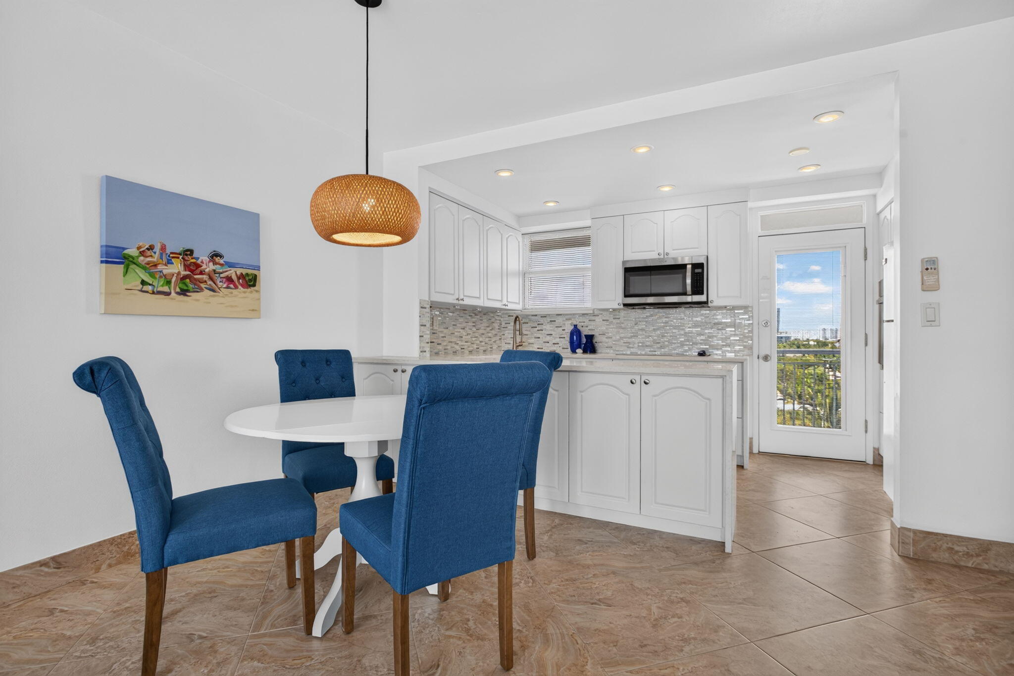 1920 S Ocean Drive 708 Property Photo 5