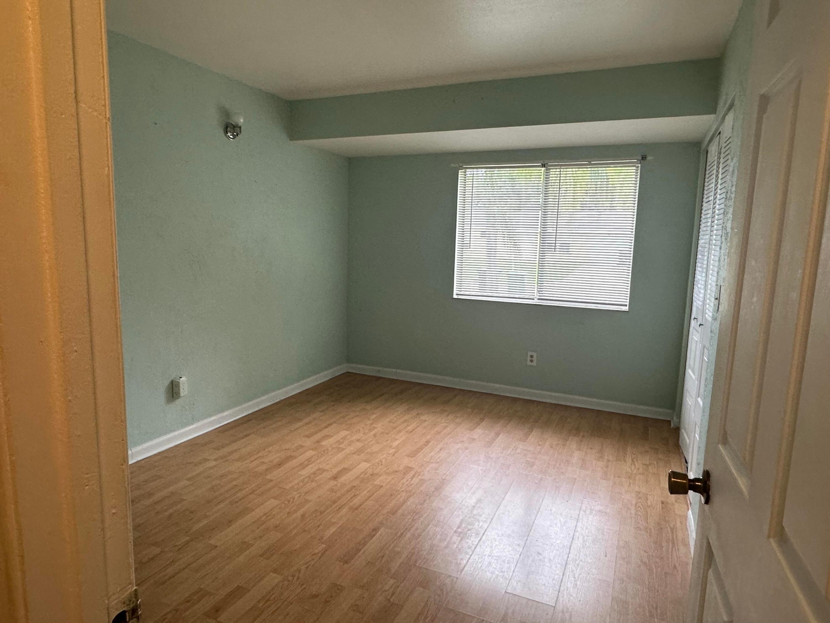 258 Sw Bridgeport Drive Property Photo 14