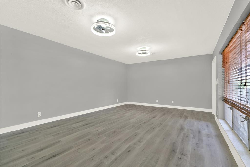 2864 Ne 32nd Street 7 Property Photo 6