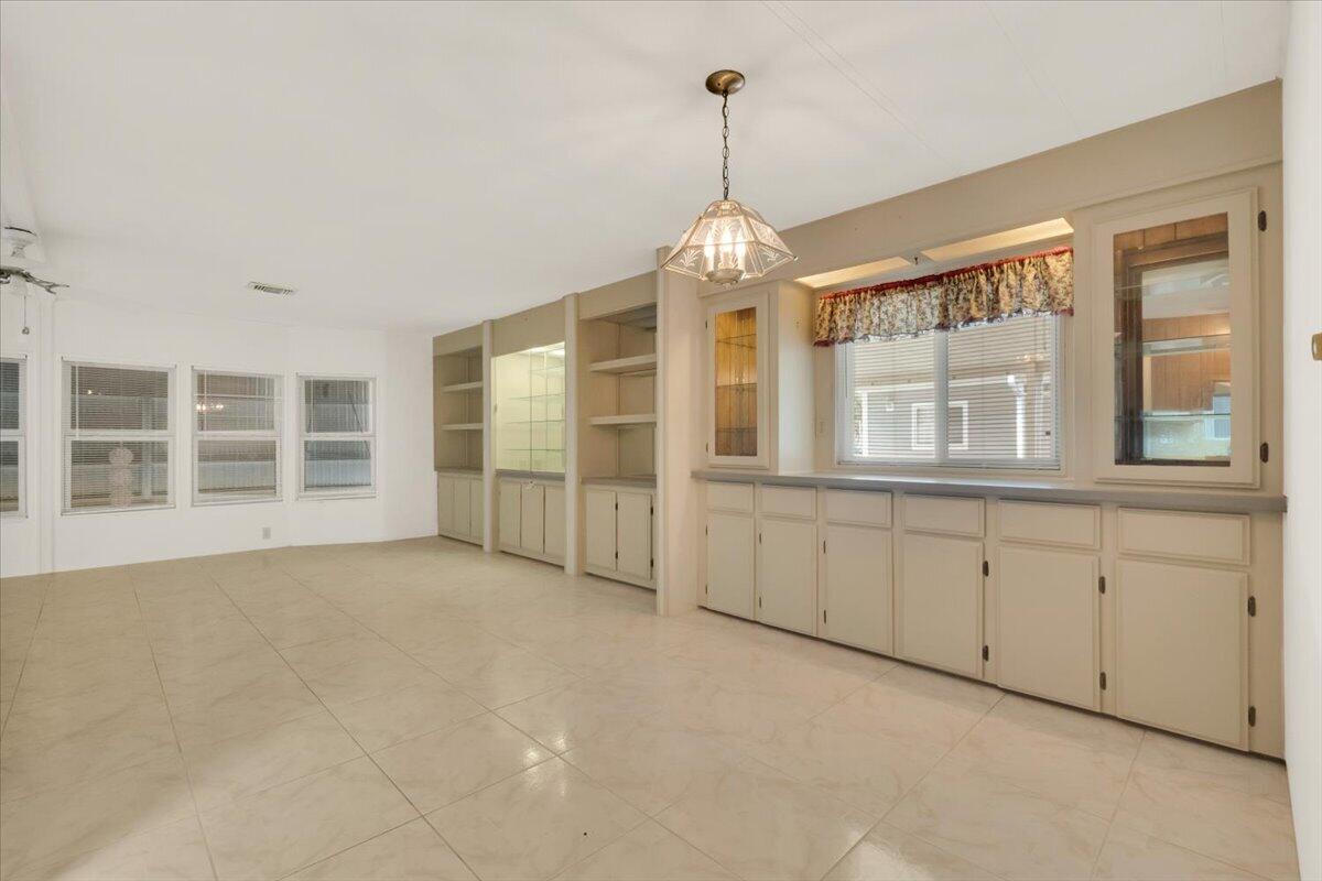109 Nw 51st Street Property Photo 16
