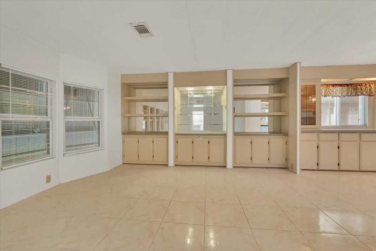 109 Nw 51st Street Property Photo 18