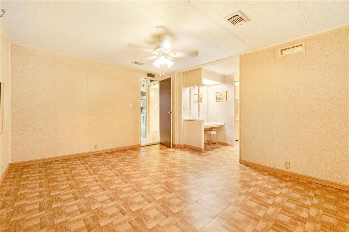 109 Nw 51st Street Property Photo 34
