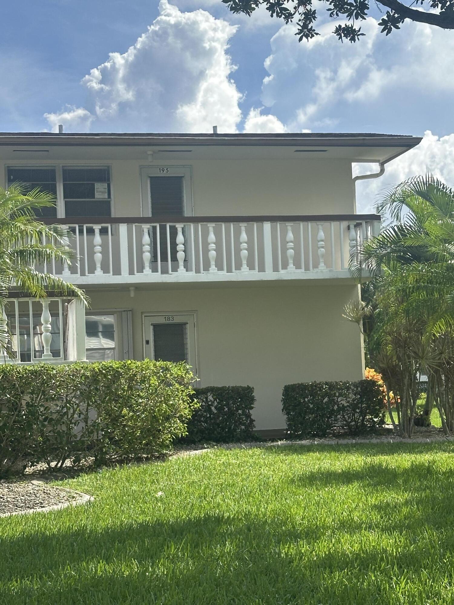 195 Windsor I Property Photo 19