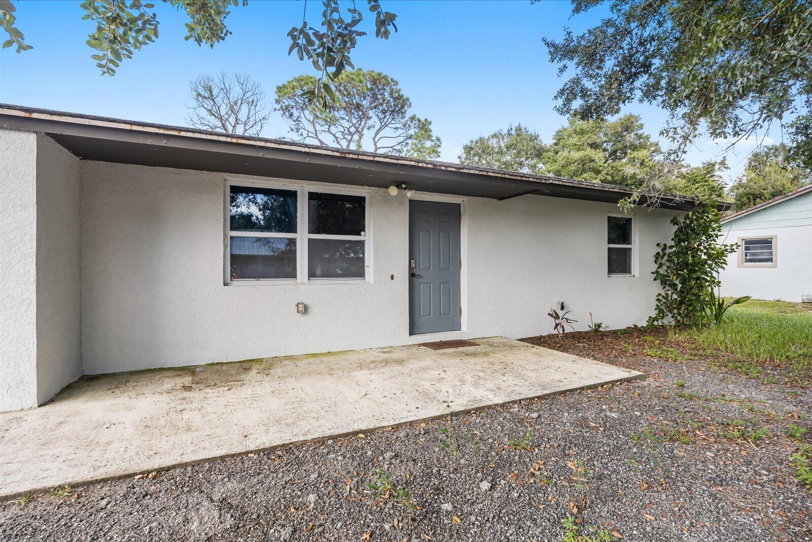 3031 Nw 2nd Street Property Photo 3