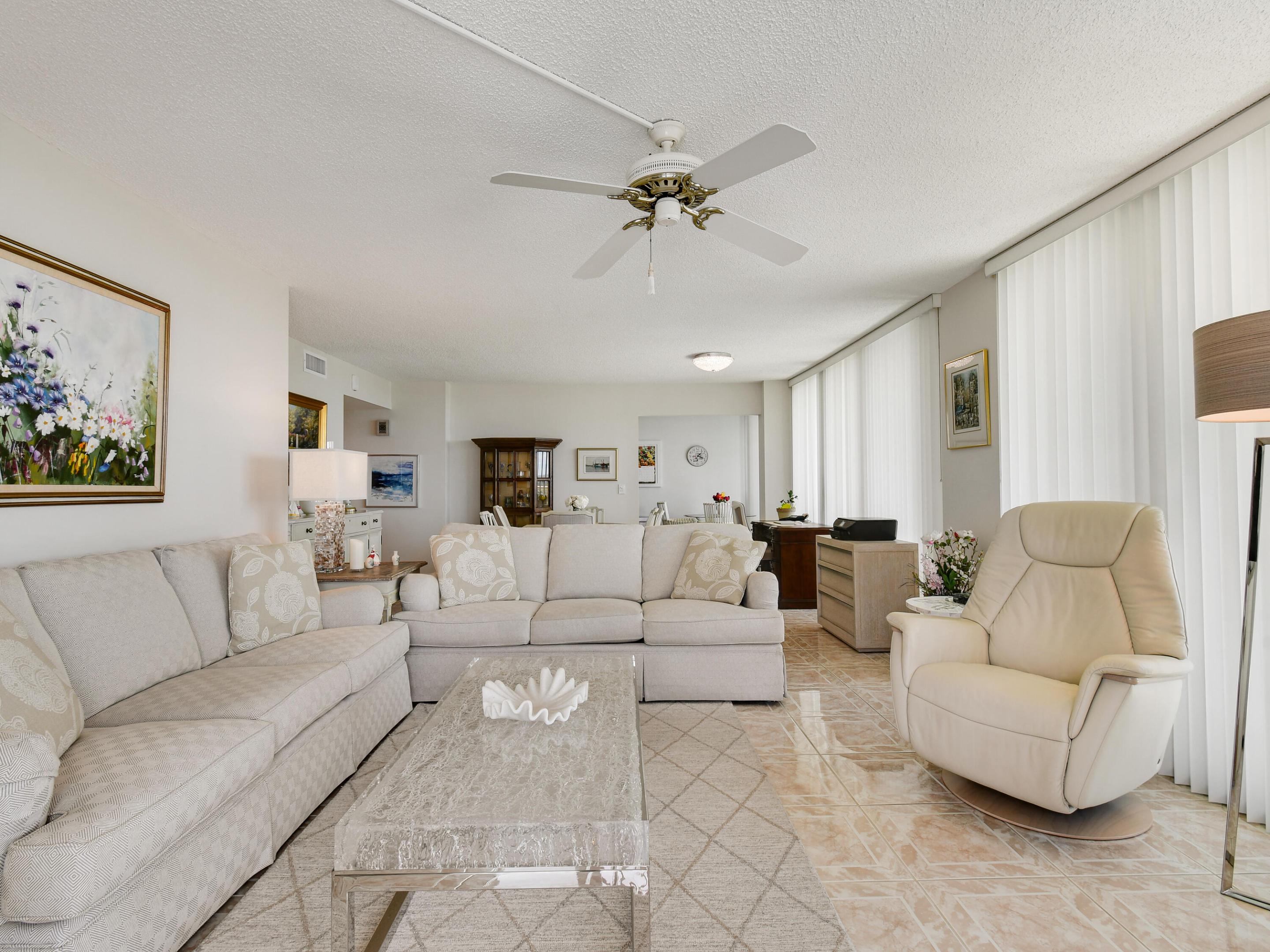3400 N Ocean Drive 908 Property Photo 7