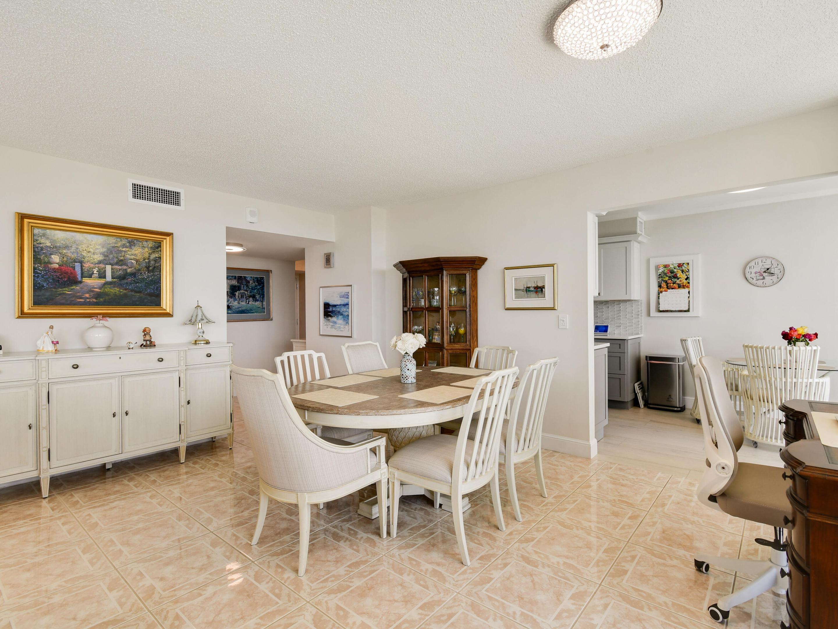 3400 N Ocean Drive 908 Property Photo 12