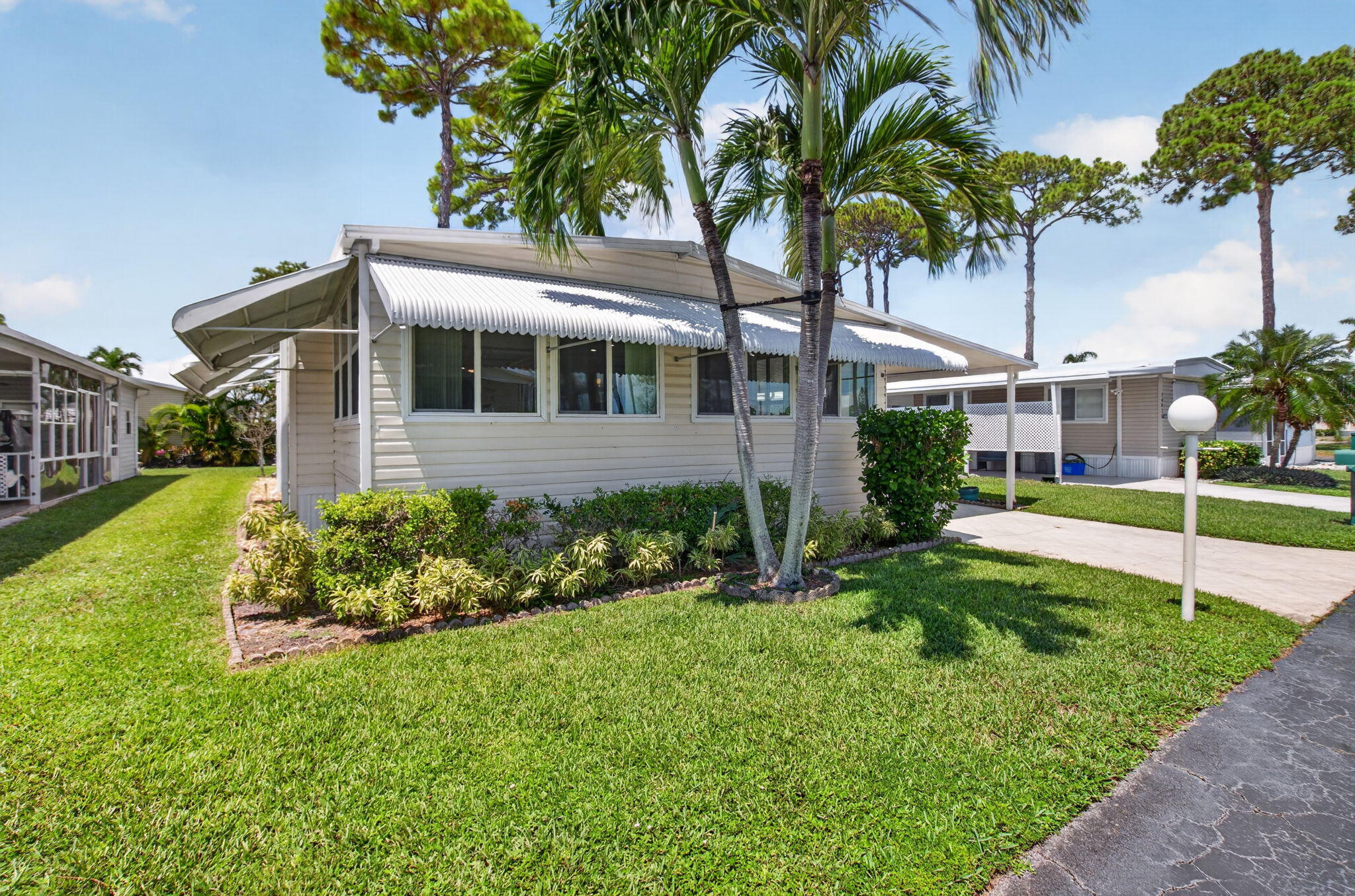 14011 Kingston Bay Property Photo 32