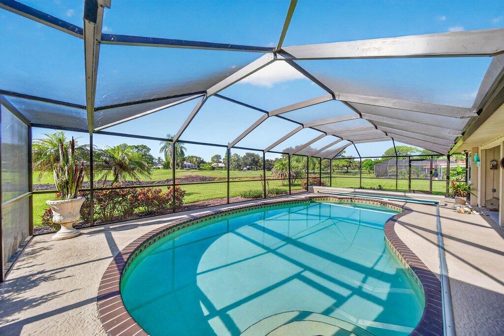4842 Sw Bimini Circle N Property Photo 4