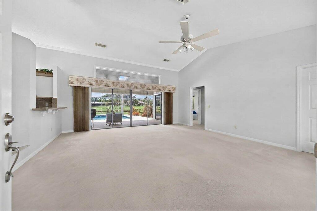 4842 Sw Bimini Circle N Property Photo 8