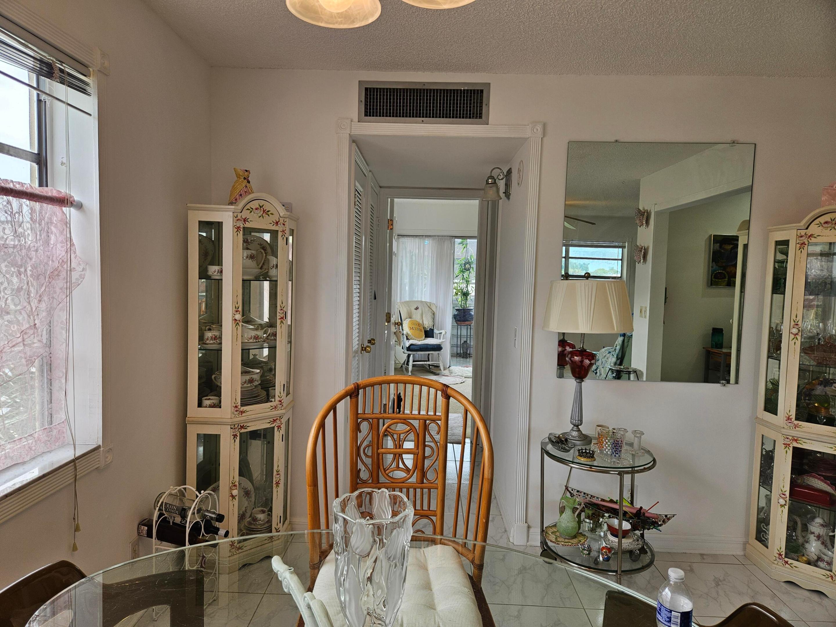 224 Burgundy E Property Photo 5