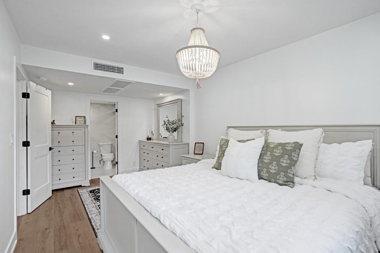 4250 Galt Ocean Drive 9m Property Photo 15