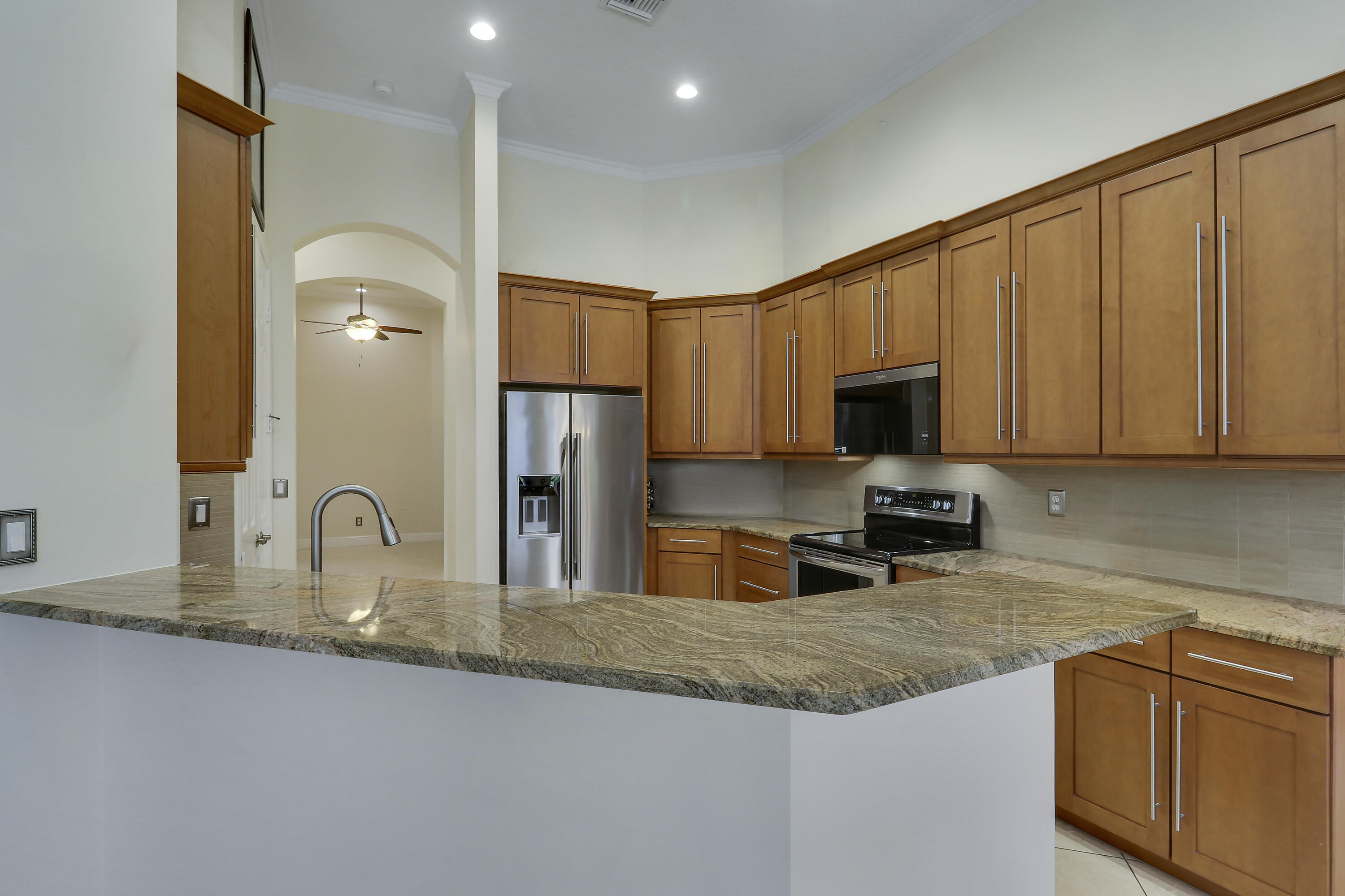 8618 Tompson Point Road Property Photo 15