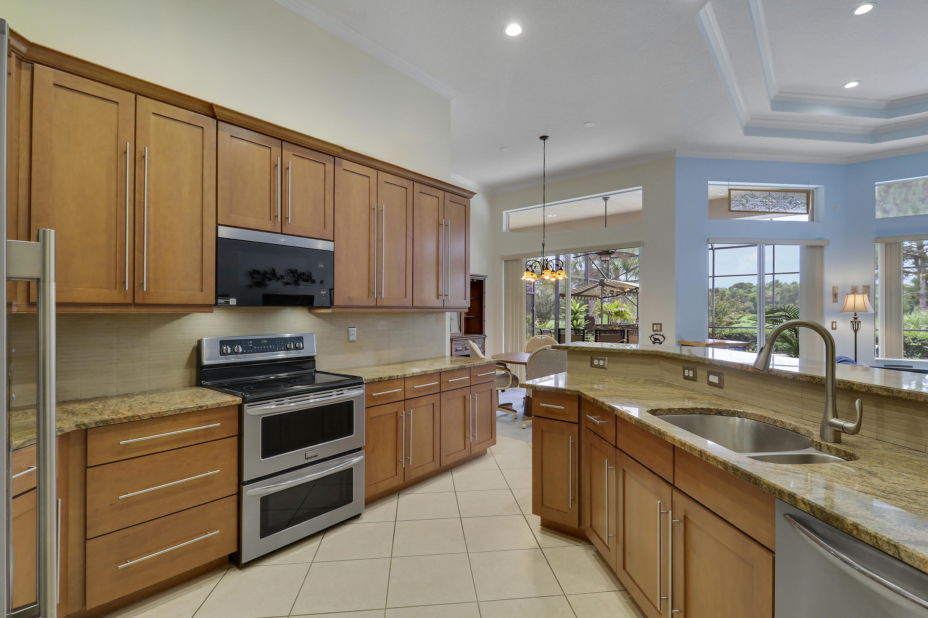 8618 Tompson Point Road Property Photo 16