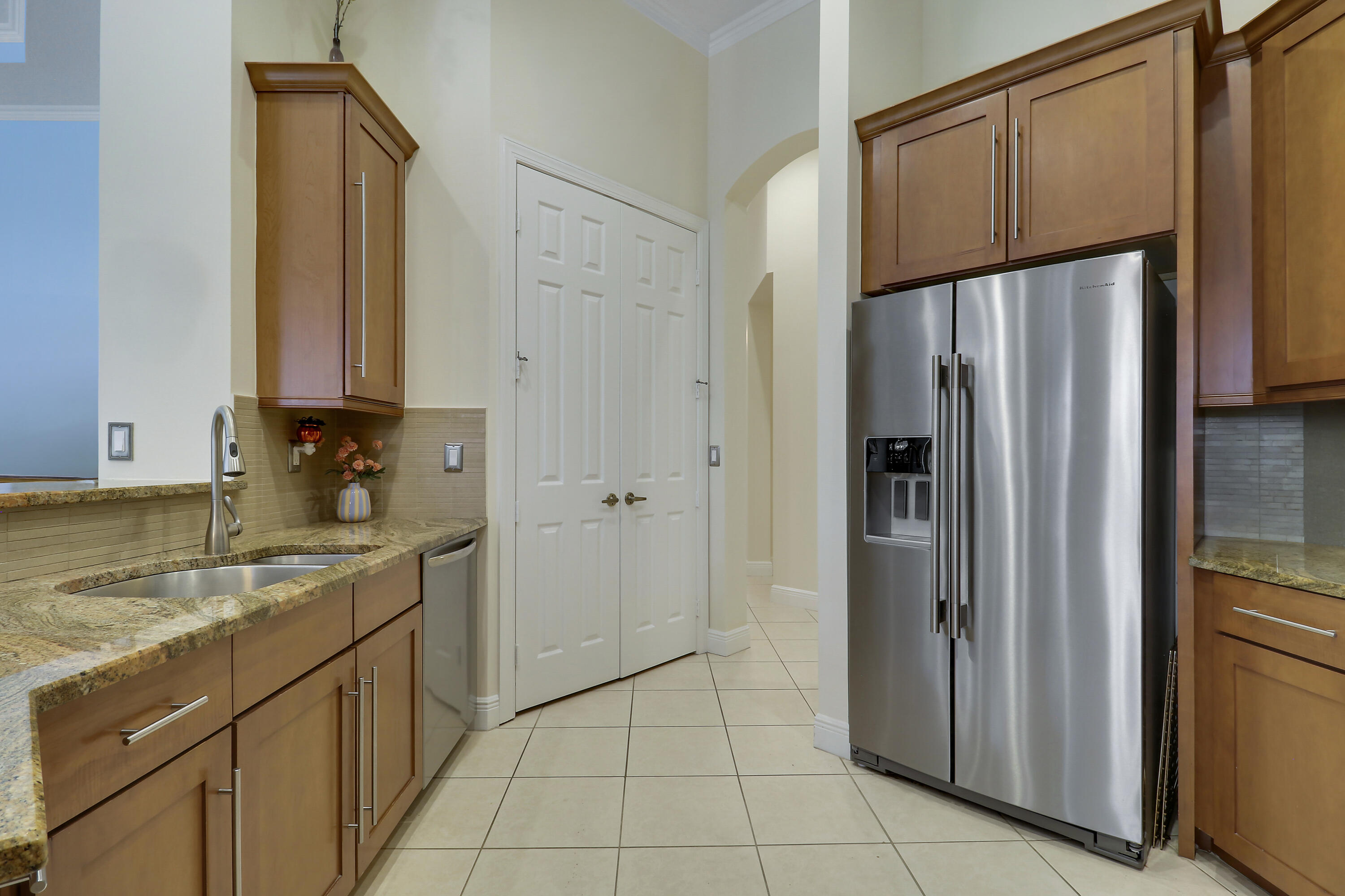 8618 Tompson Point Road Property Photo 18
