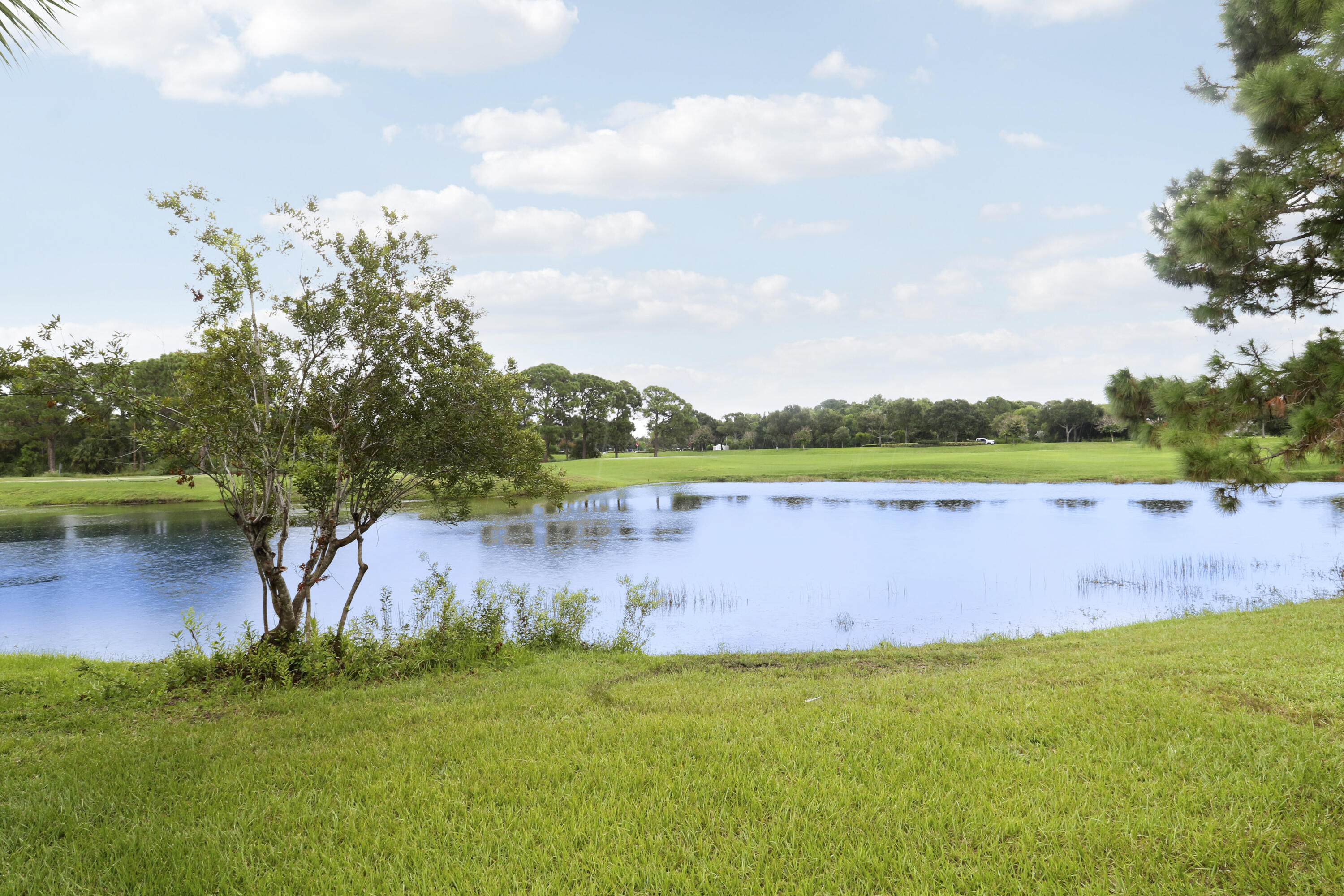 8618 Tompson Point Road Property Photo 47