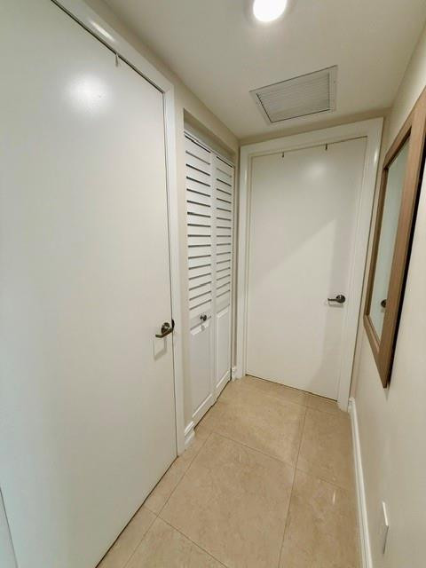 465 Brickell Avenue 1806 Property Photo 25