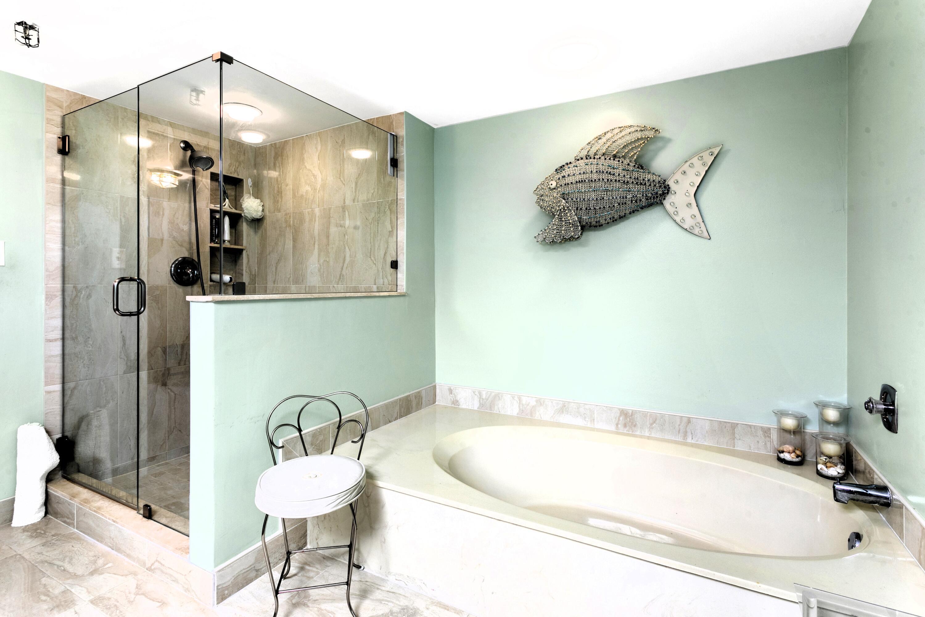 2480 Presidential Way 403 Property Photo 9