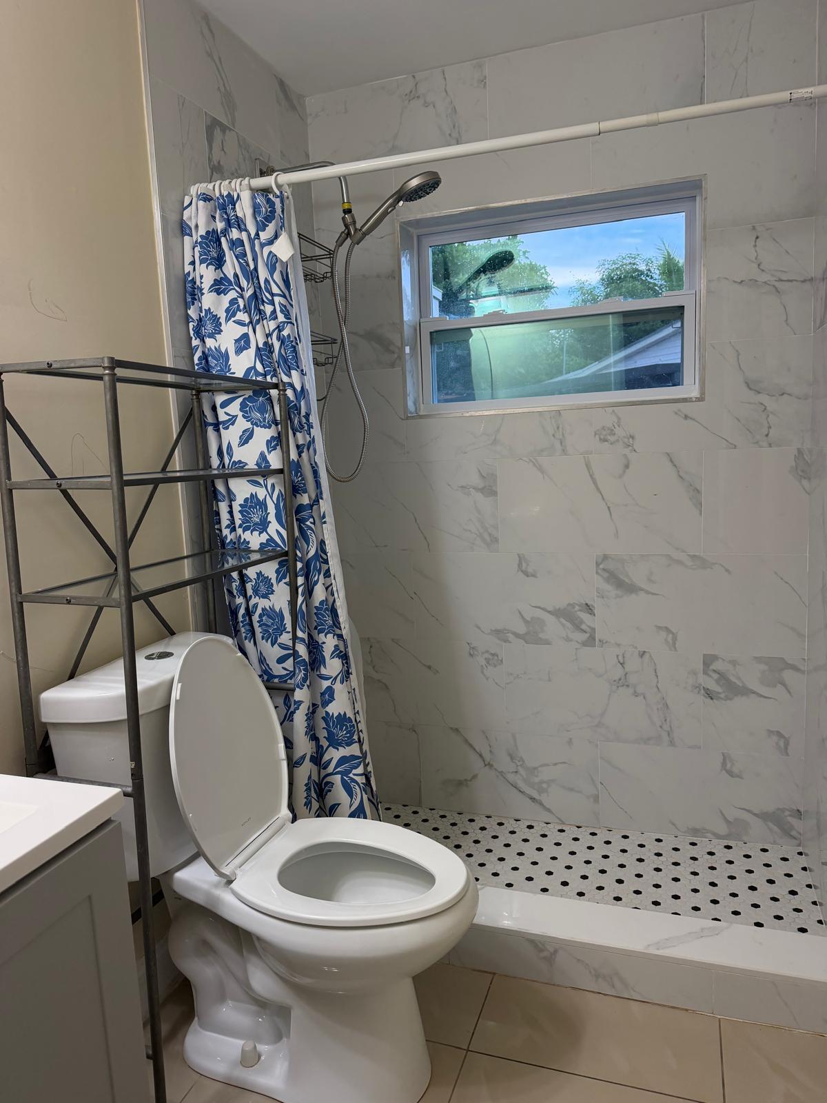 4159 Sherri Court Property Photo 4