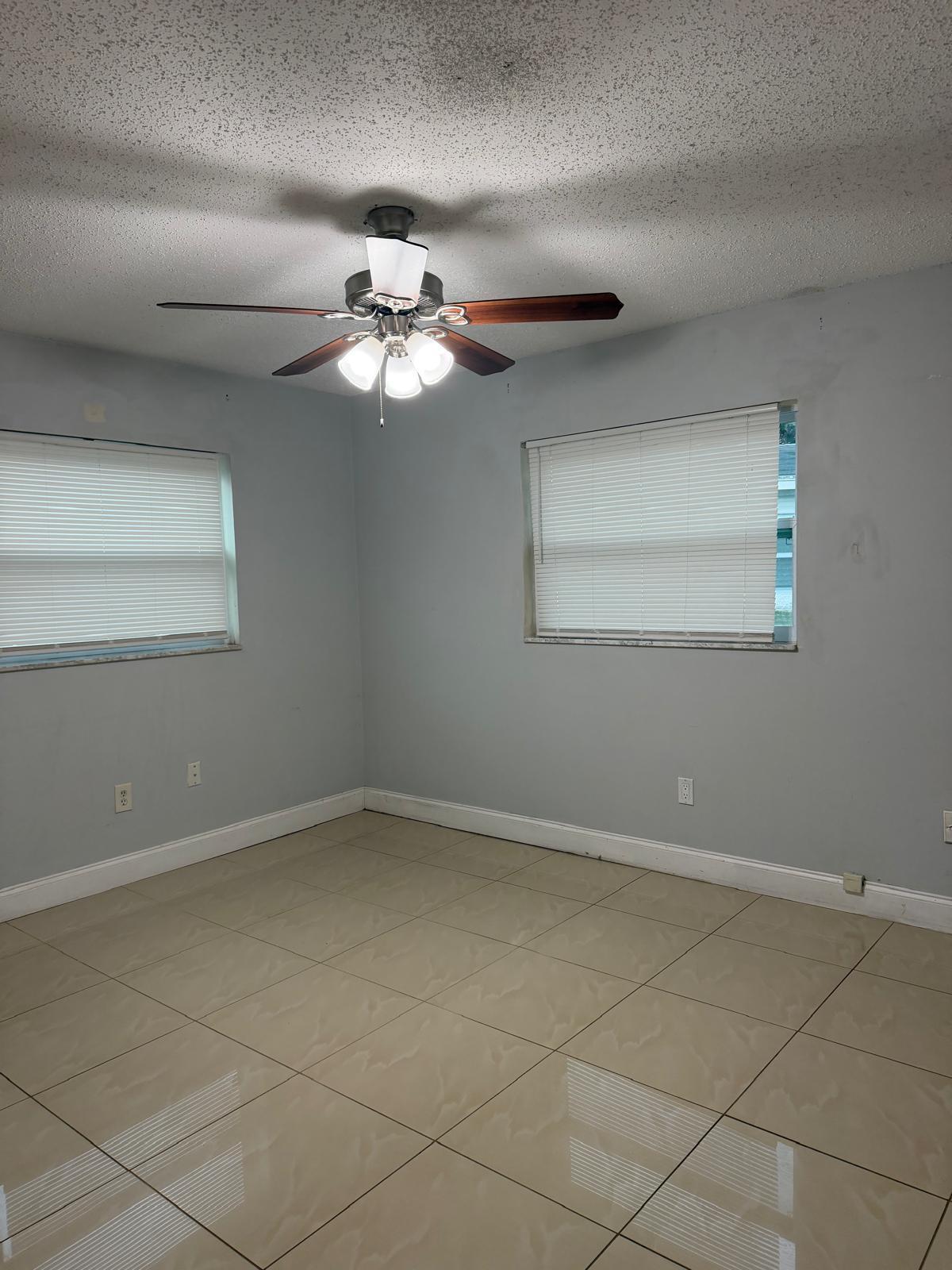 4159 Sherri Court Property Photo 6