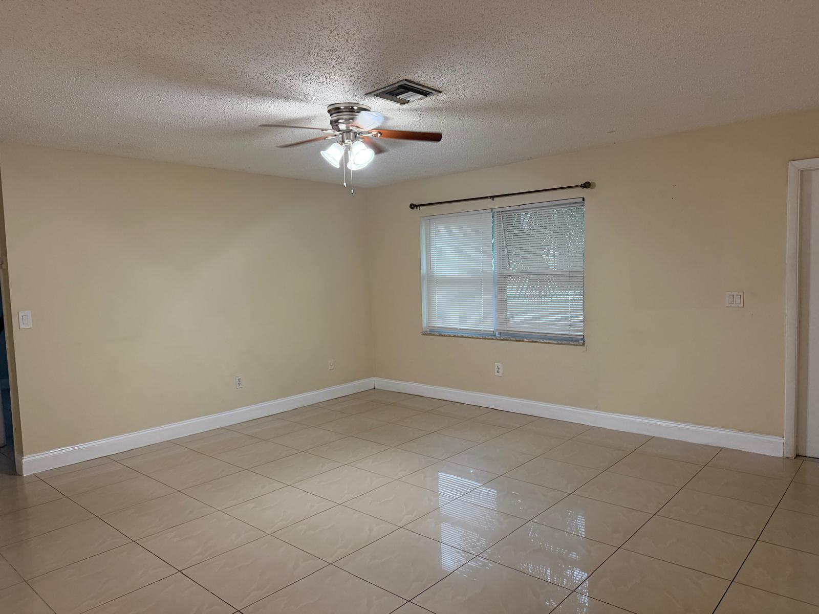 4159 Sherri Court Property Photo 8
