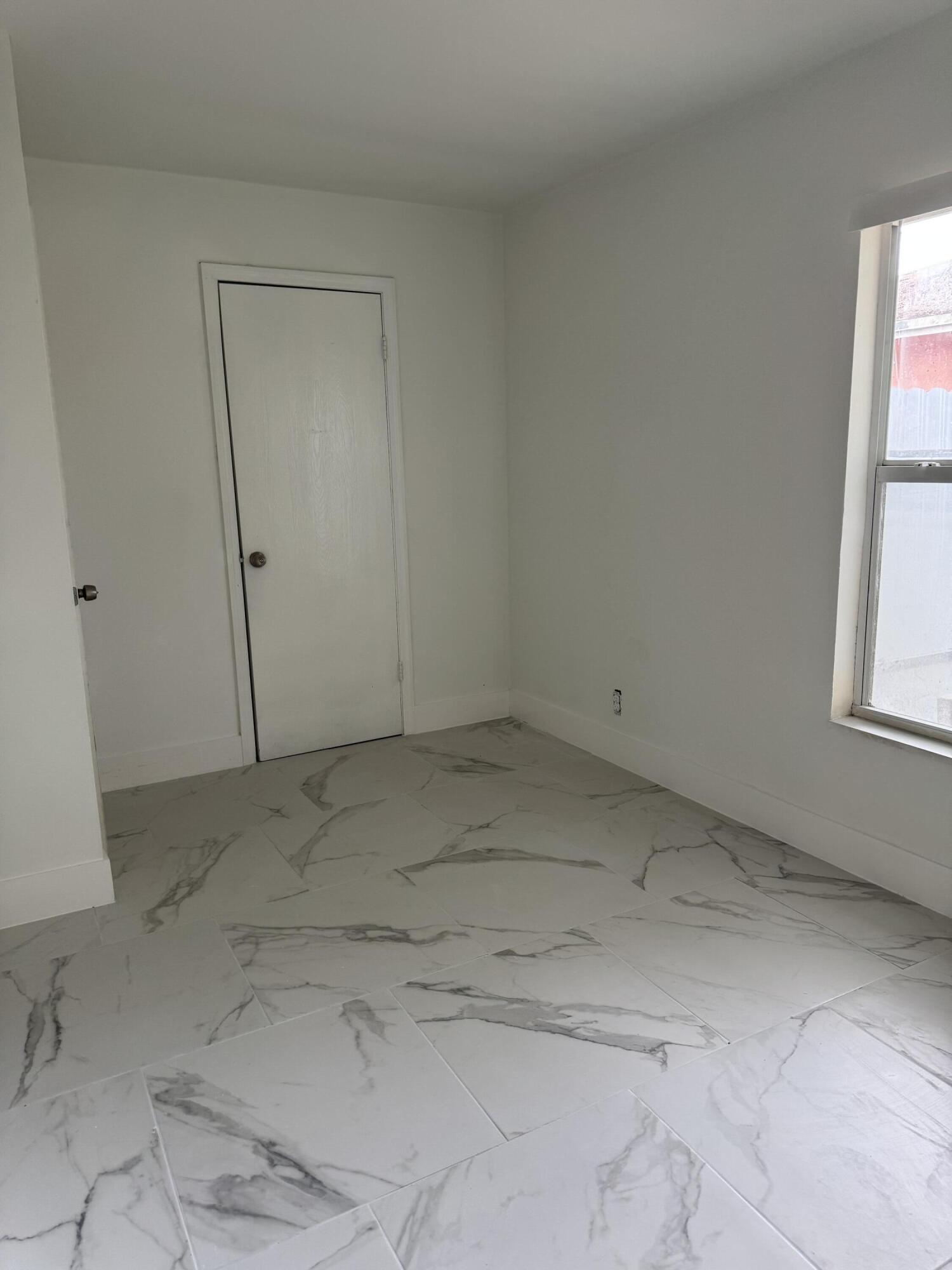 501 Sw 83rd Avenue Property Photo 17