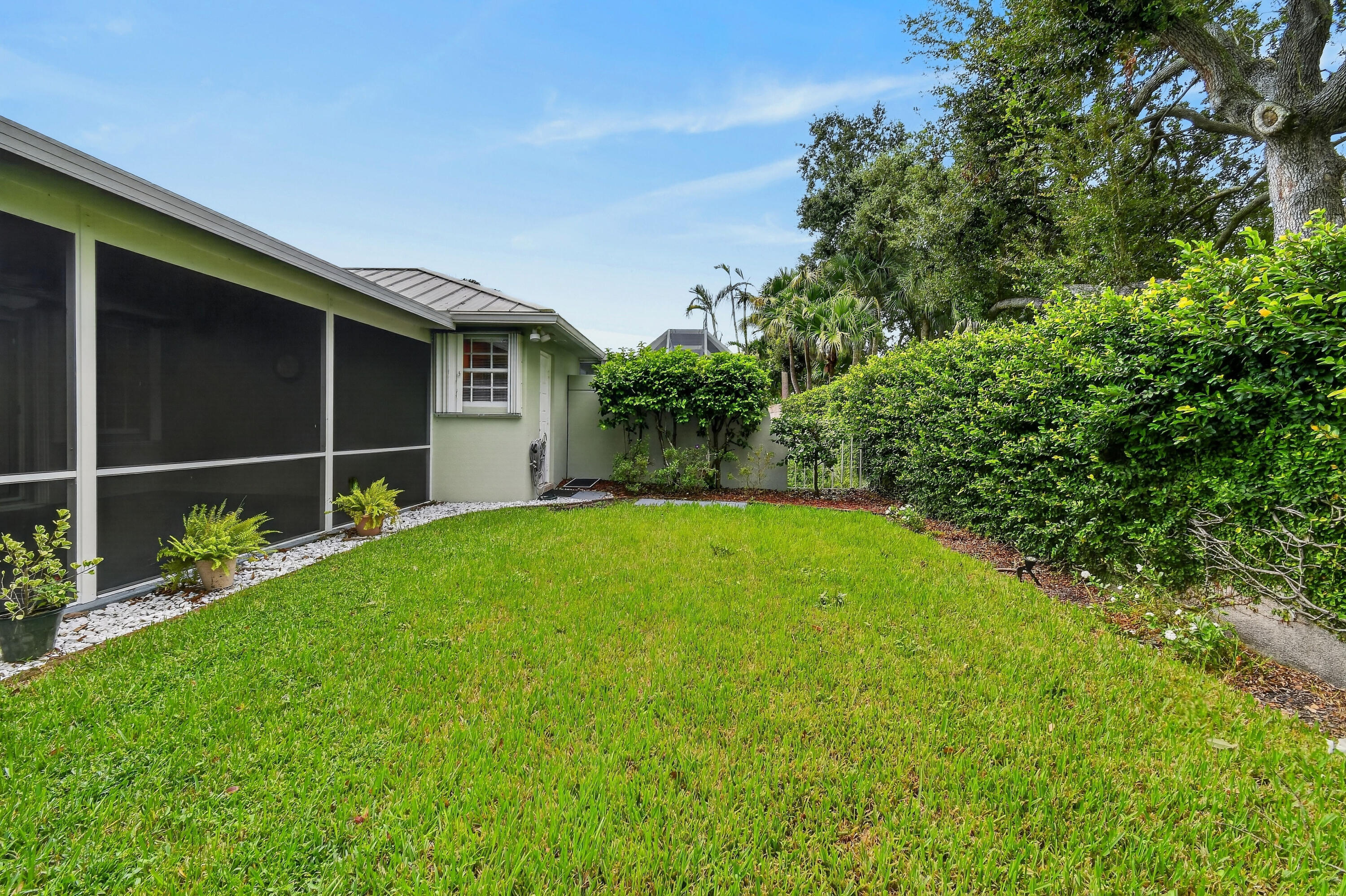 1671 Sw Waterfall Boulevard Property Photo 47