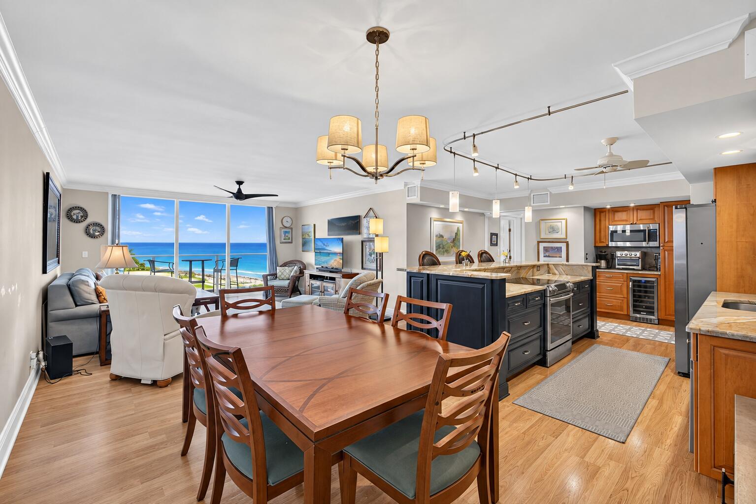5440 N Ocean Drive 304 Property Photo 1