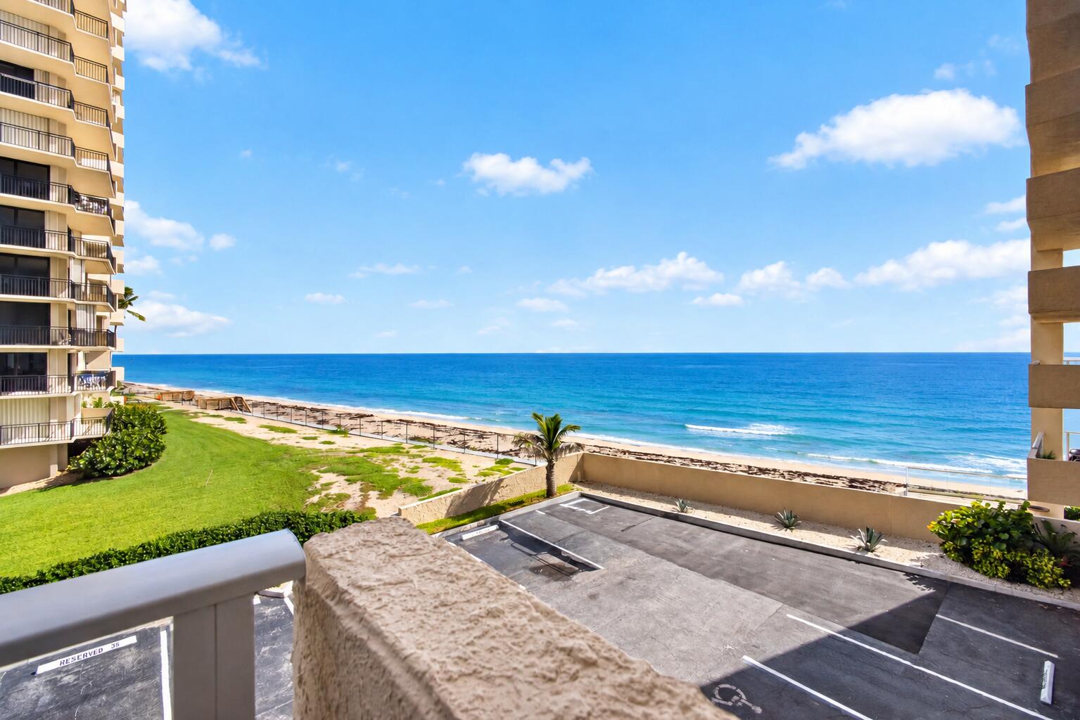 5440 N Ocean Drive 304 Property Photo 21
