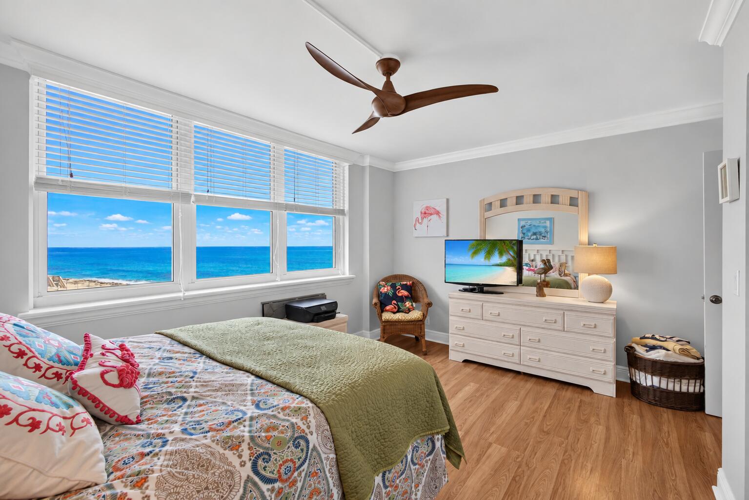 5440 N Ocean Drive 304 Property Photo 24