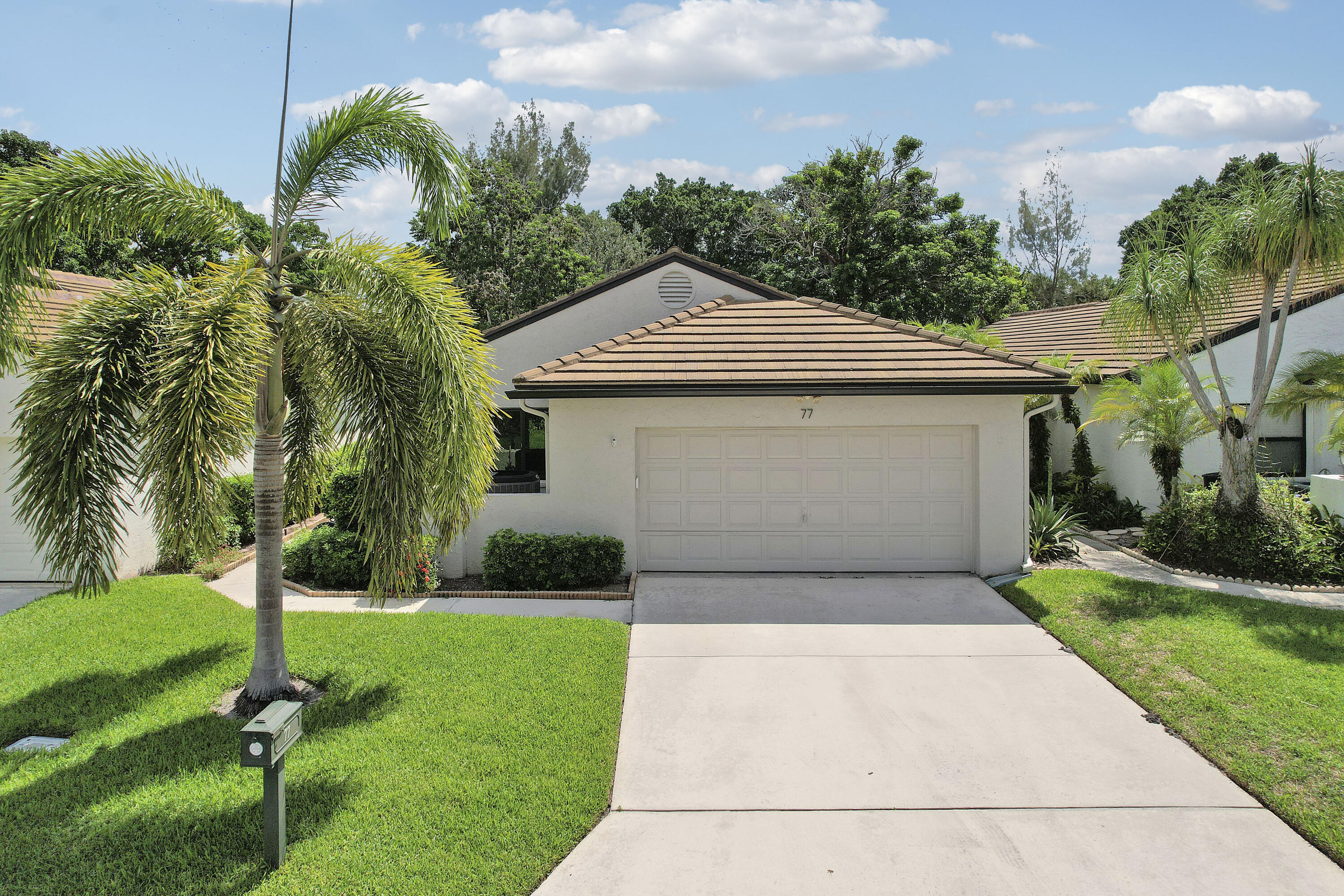 77 Ironwood Way N Property Photo 1