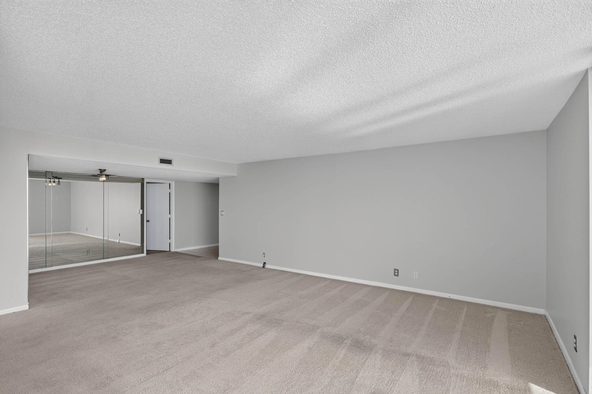 1010 S Ocean Boulevard 1601 Property Photo 9