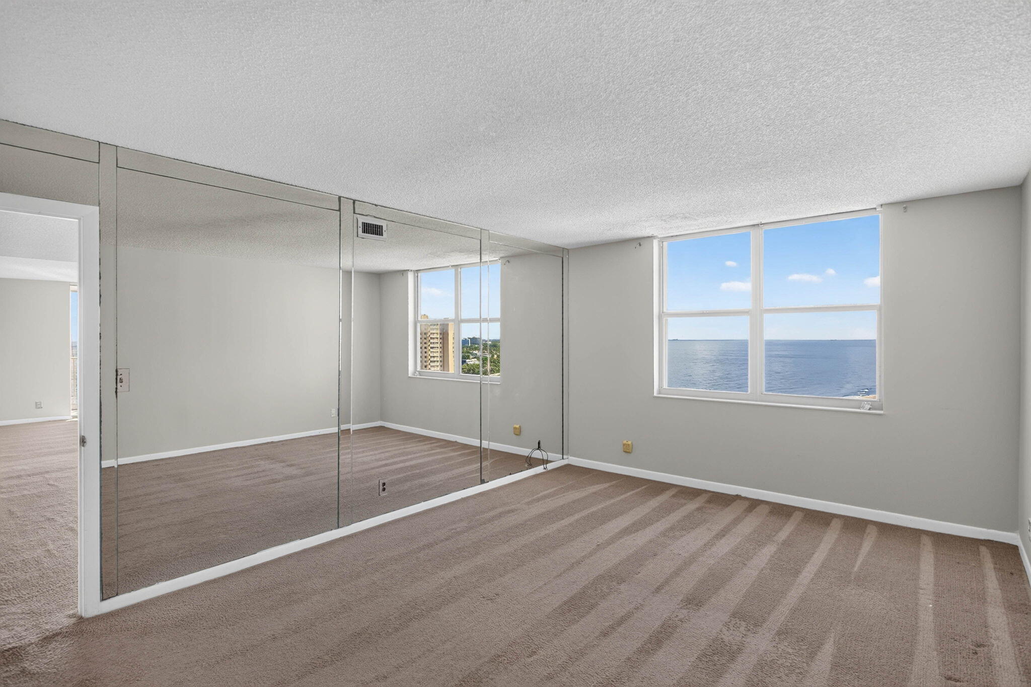 1010 S Ocean Boulevard 1601 Property Photo 29