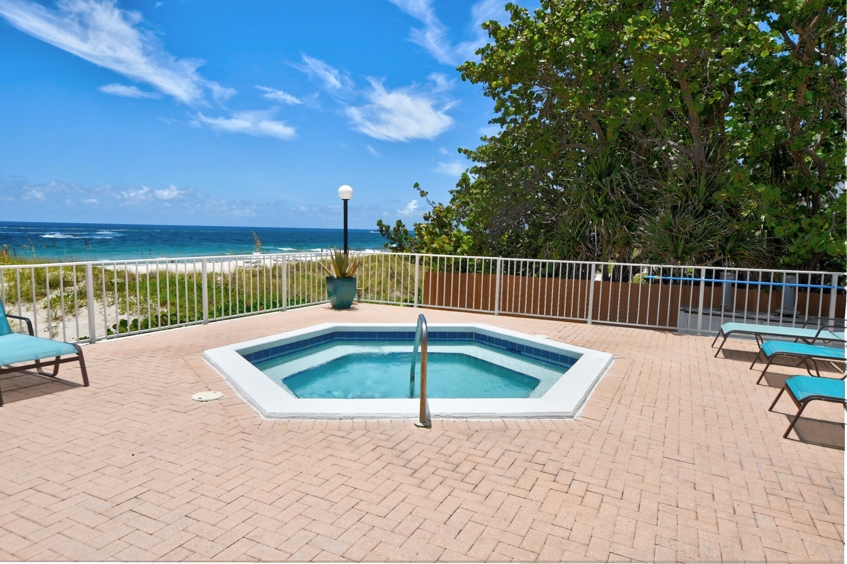 1010 S Ocean Boulevard 1601 Property Photo 47