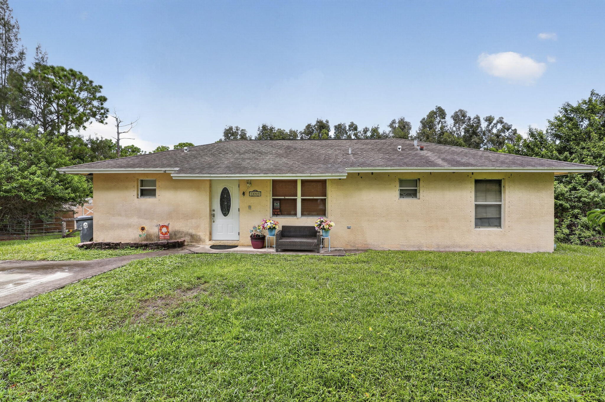 18725 43rd Road N Property Photo 3