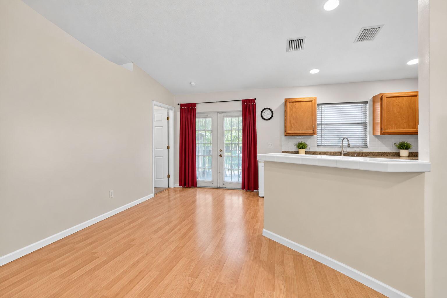 18725 43rd Road N Property Photo 13