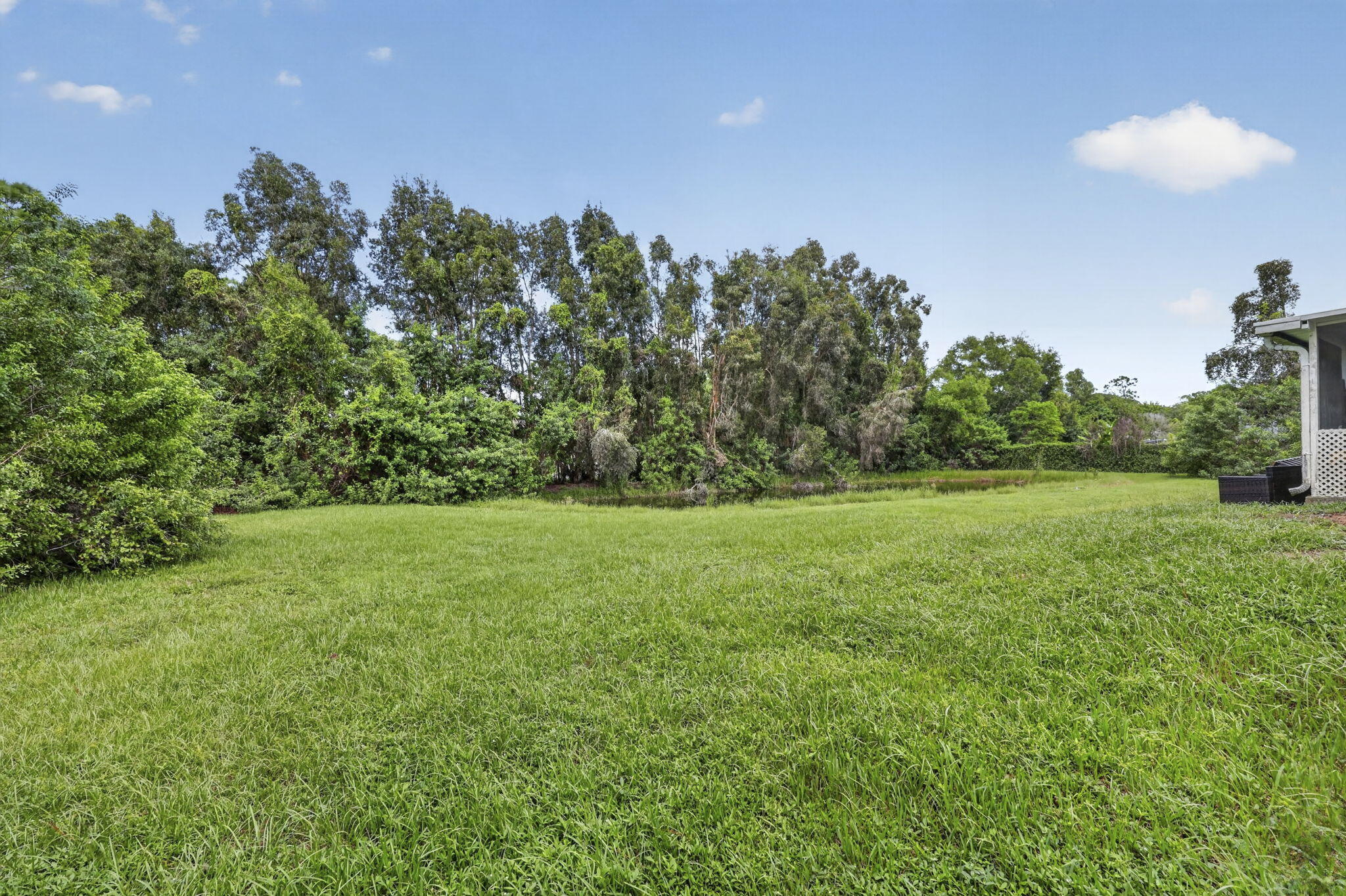 18725 43rd Road N Property Photo 32