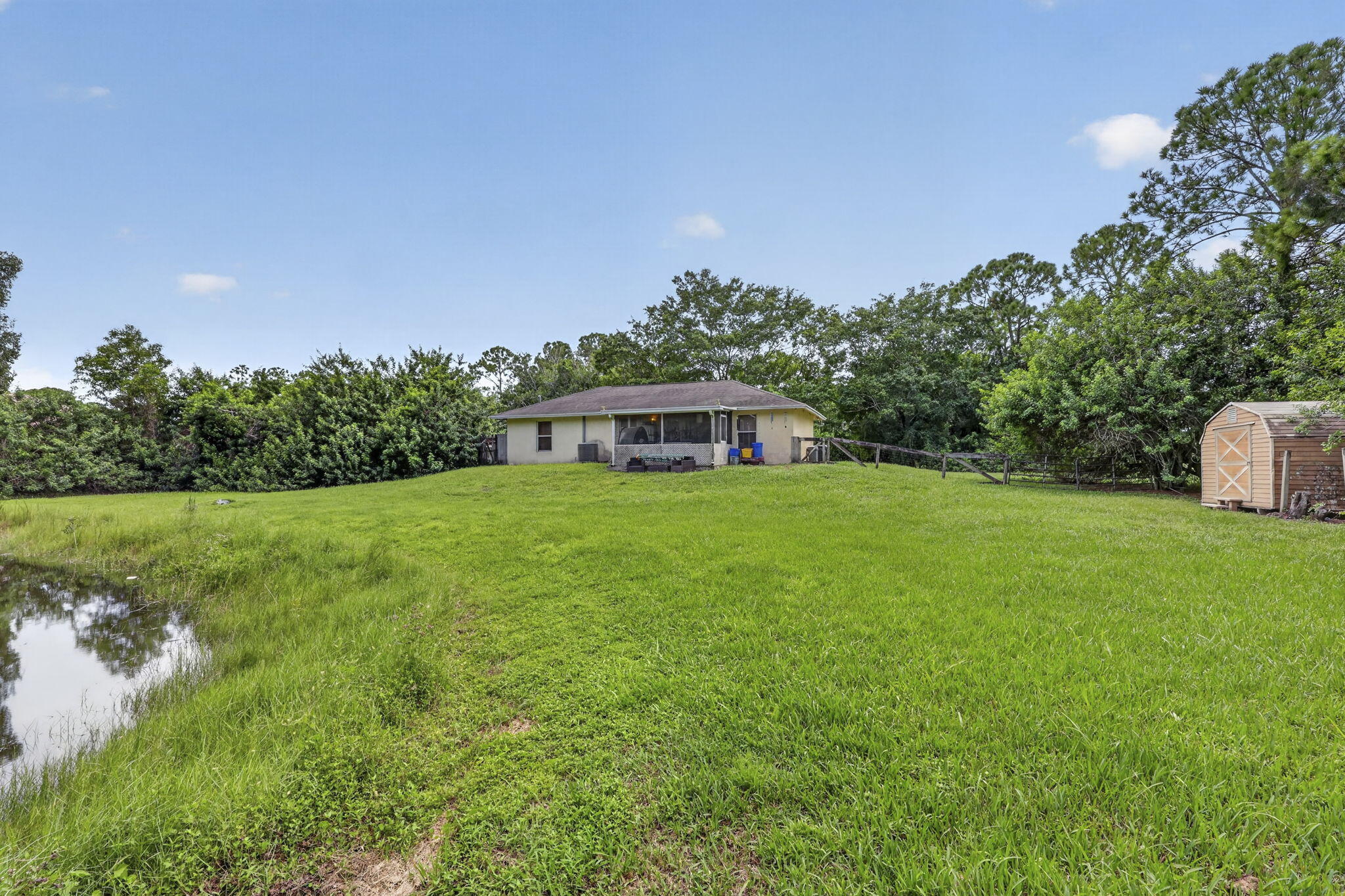 18725 43rd Road N Property Photo 38