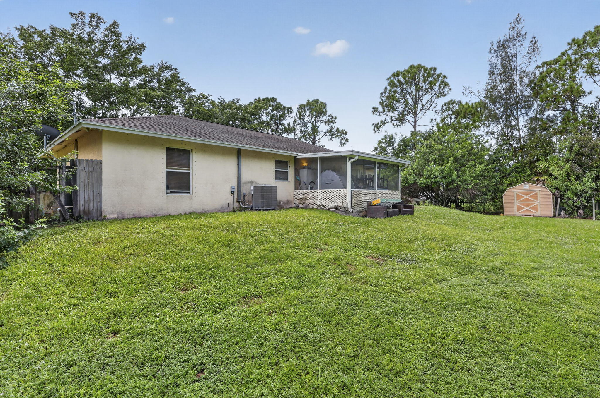 18725 43rd Road N Property Photo 42